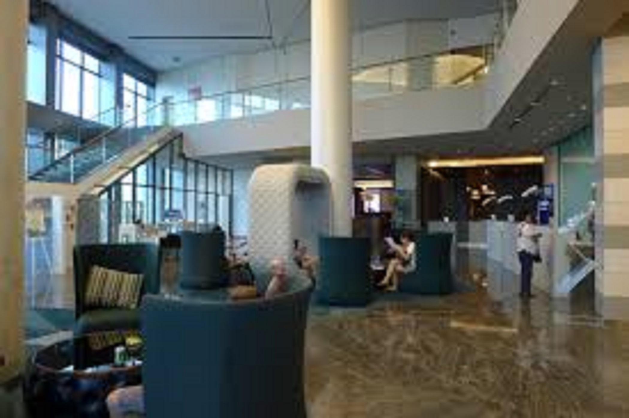 Novotel Platinum Pratunam - Sha Certified Hotel