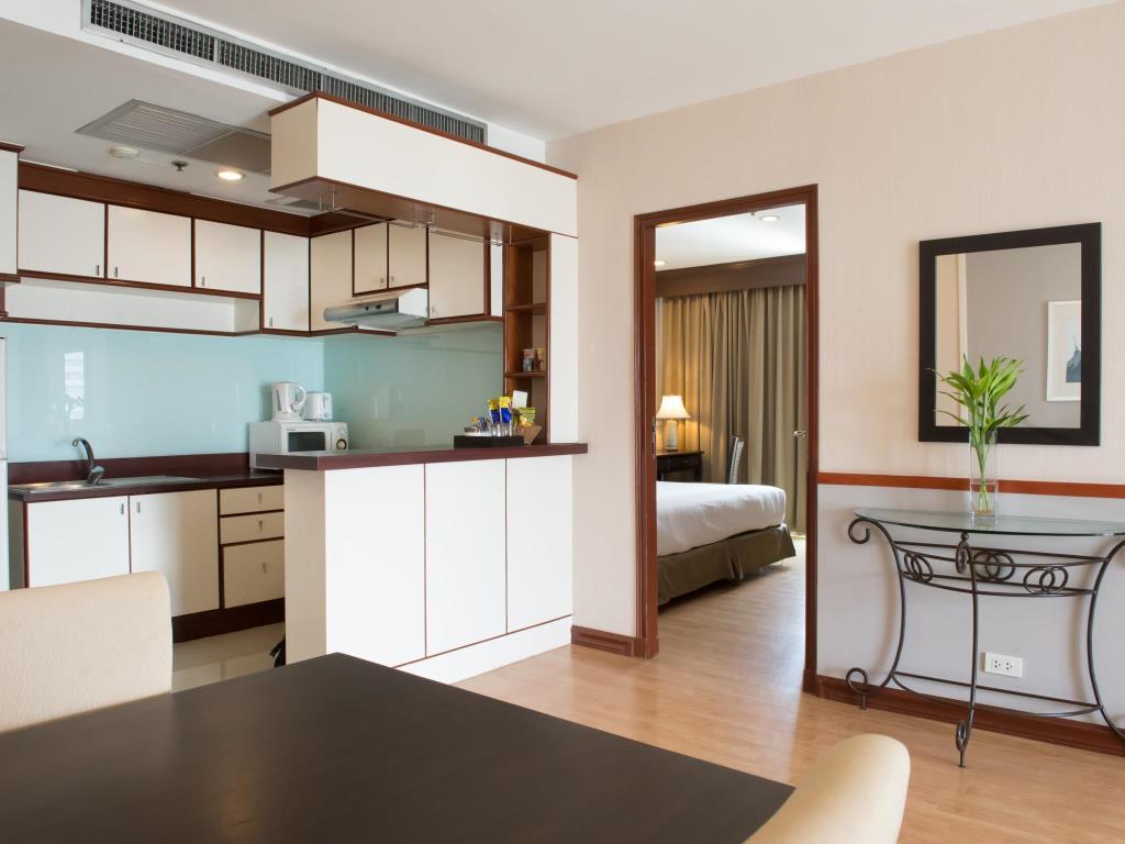 Evergreen Place Siam By Uhg