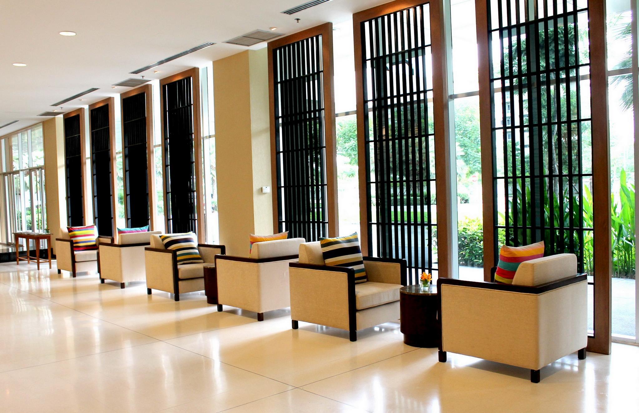 Centara Life Government Complex & Convention Centre Chaeng Watthana Hotel