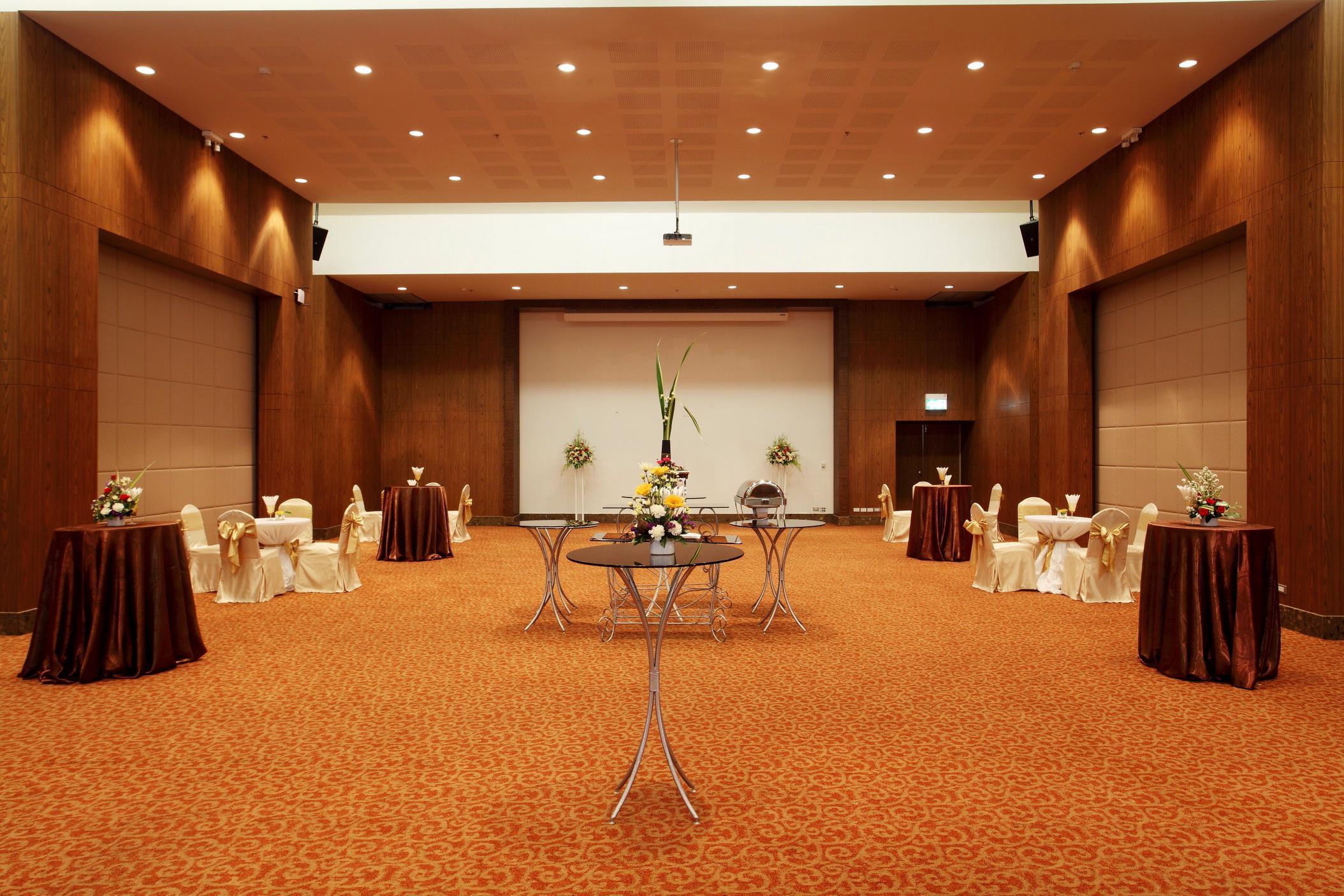 Hotel Centara Life Government Complex & Convention Centre Chaeng Watthana Banguecoque