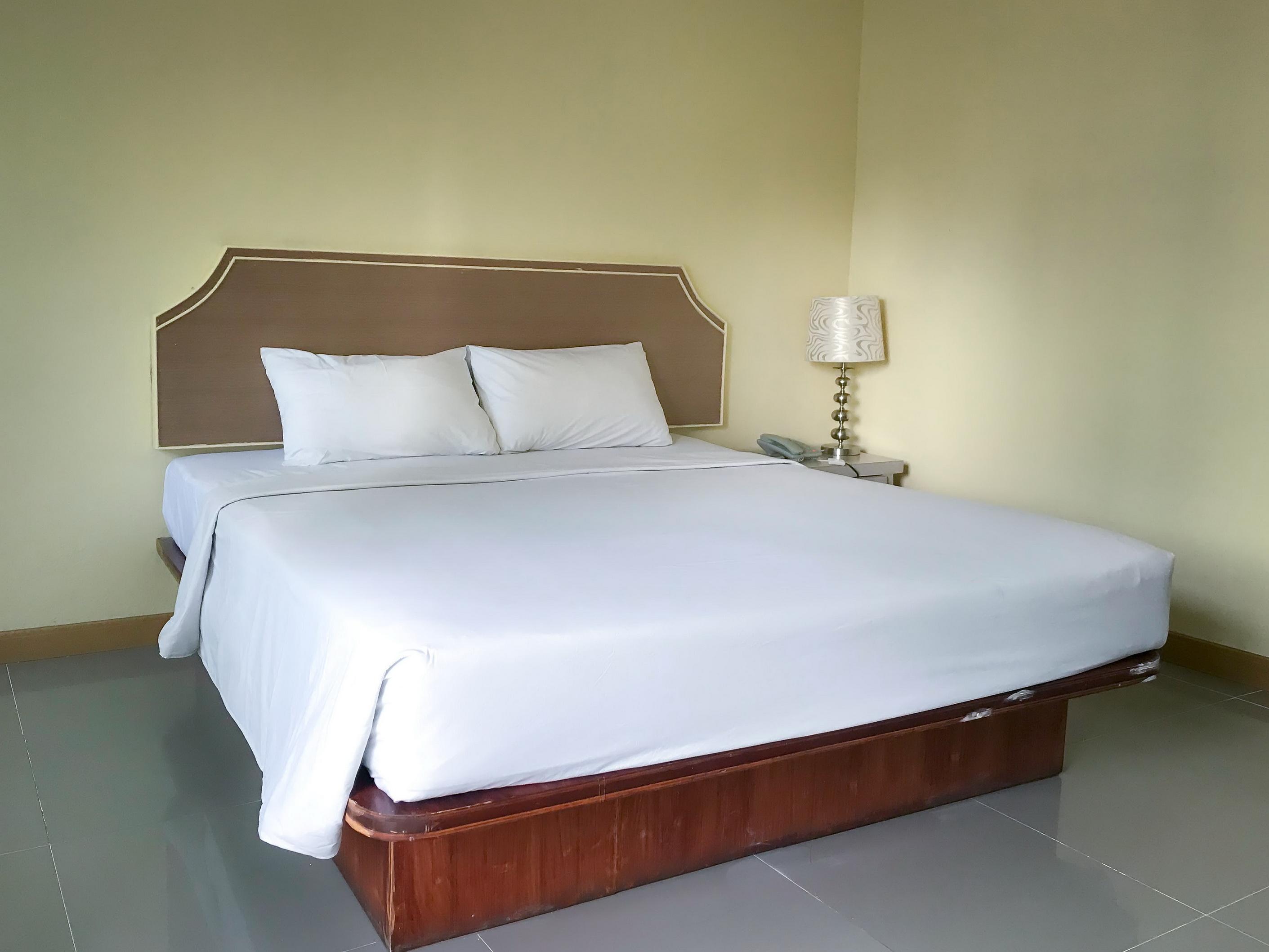 J Two S Pratunam Hotel 2*
