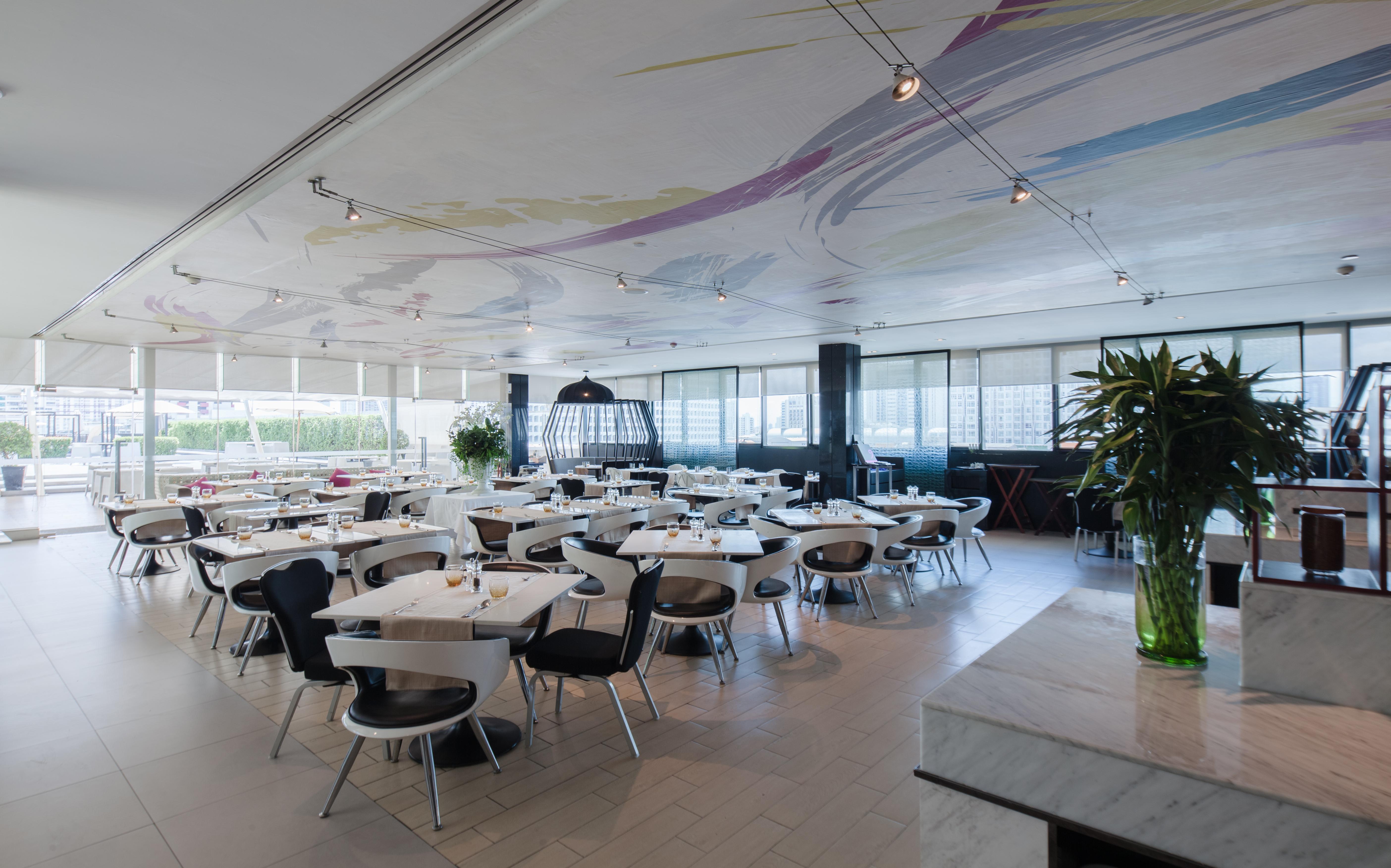 Centara Watergate Pavillion - Sha Extra Certified Hotel Bangkok