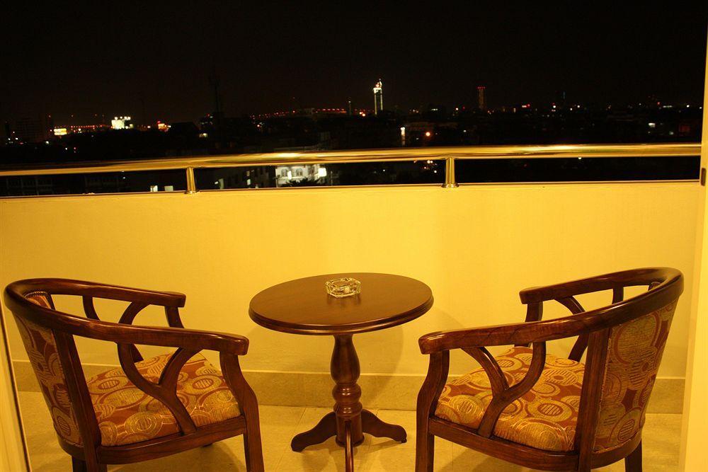 Hotel Miloft Sathorn - Sha Certified Banguecoque