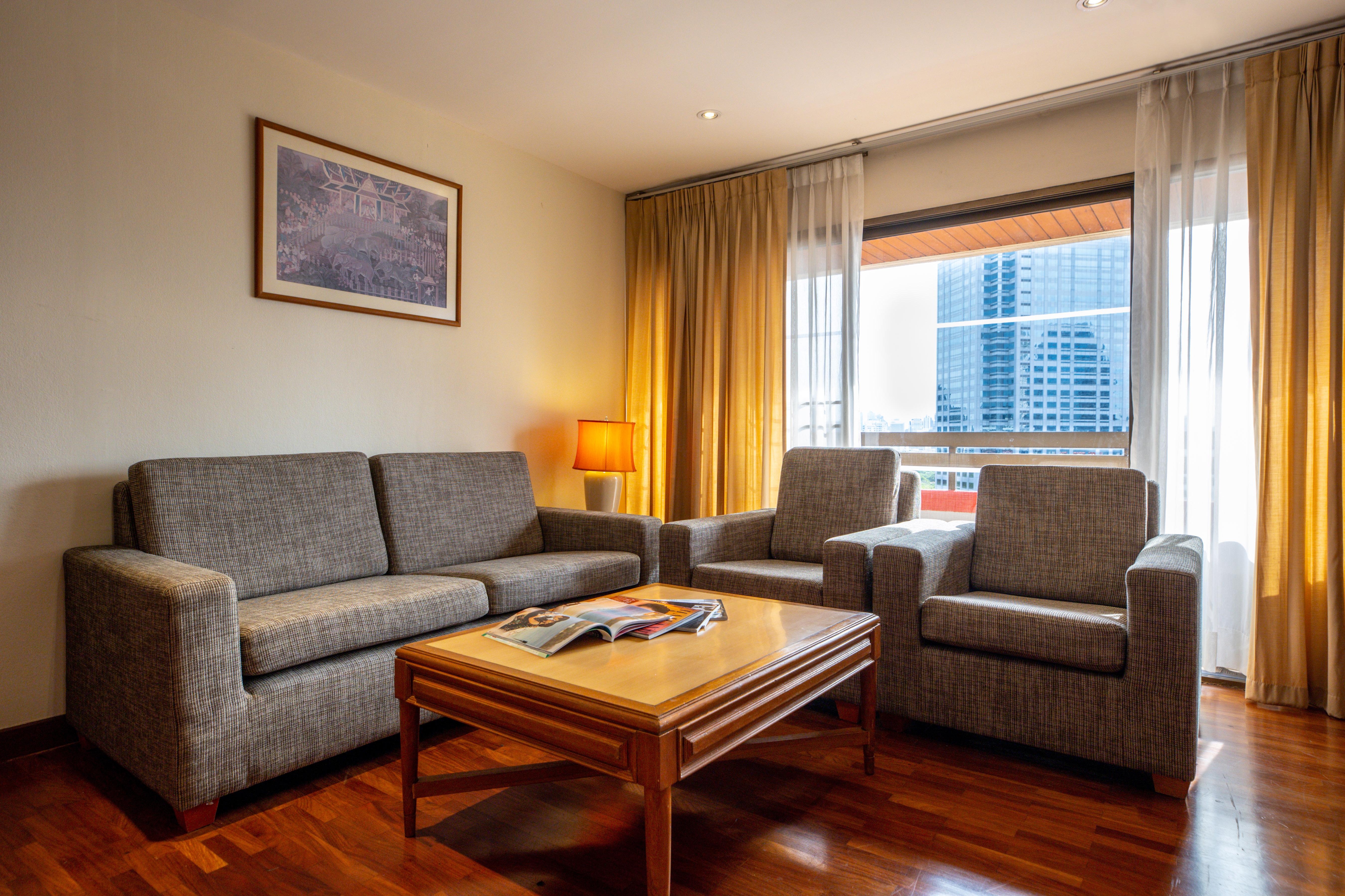 Bandara Silom, Hotel Bangkok