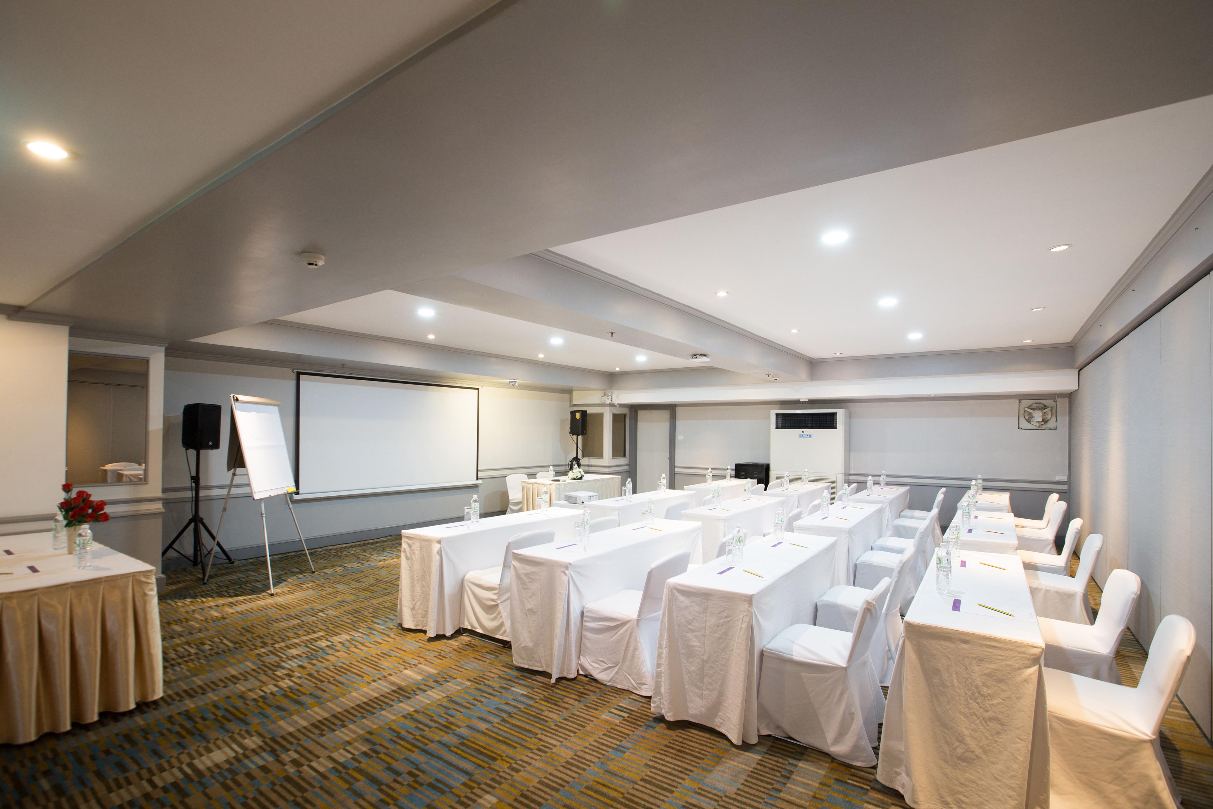 The Pantip Ladprao 5*