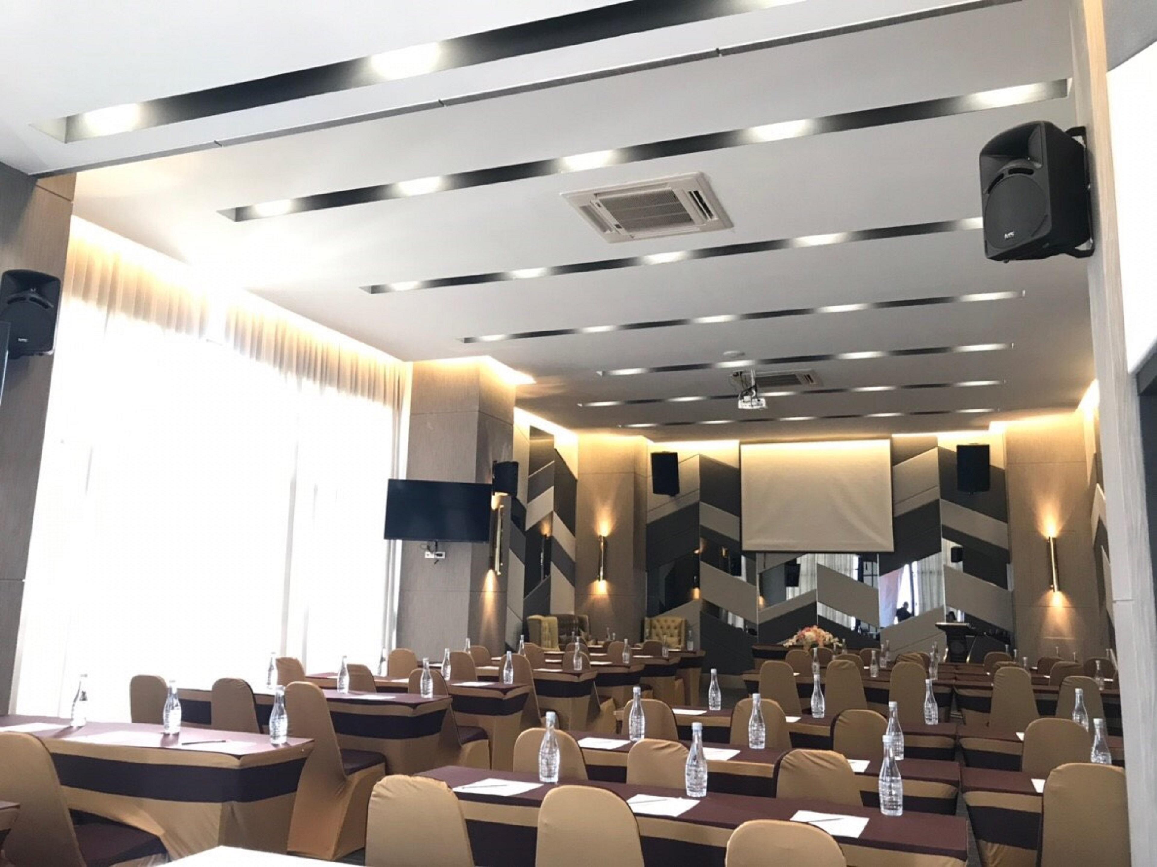 The Riche Boutique Don Mueang Airport Hotel 5*