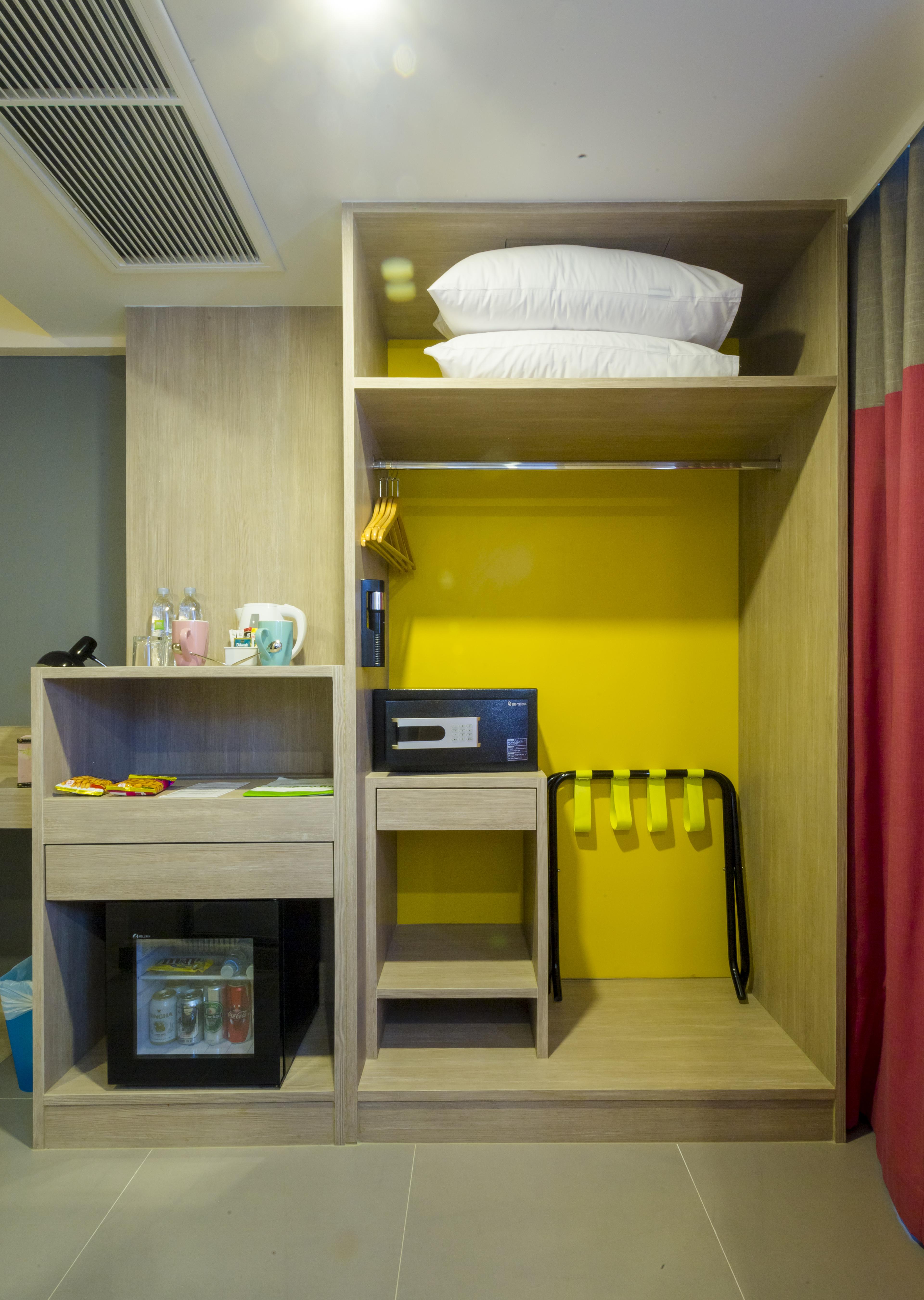 Ibis Styles Sukhumvit 50 Hotel 3*