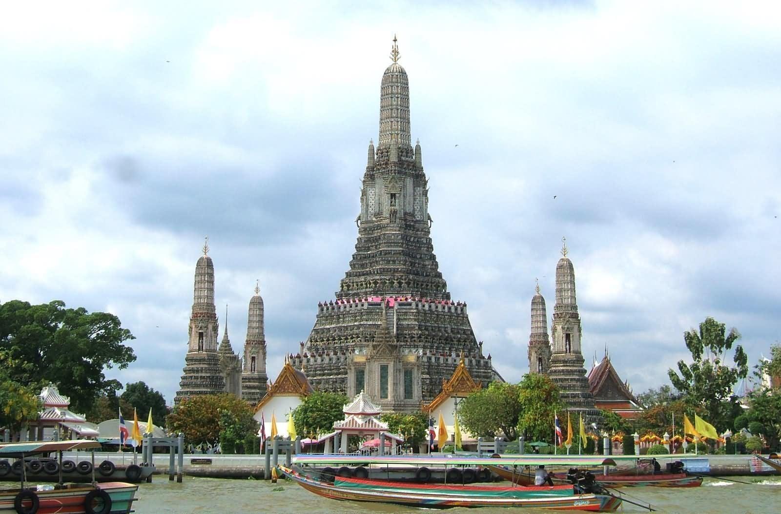 Live Local Hotel Bangkok