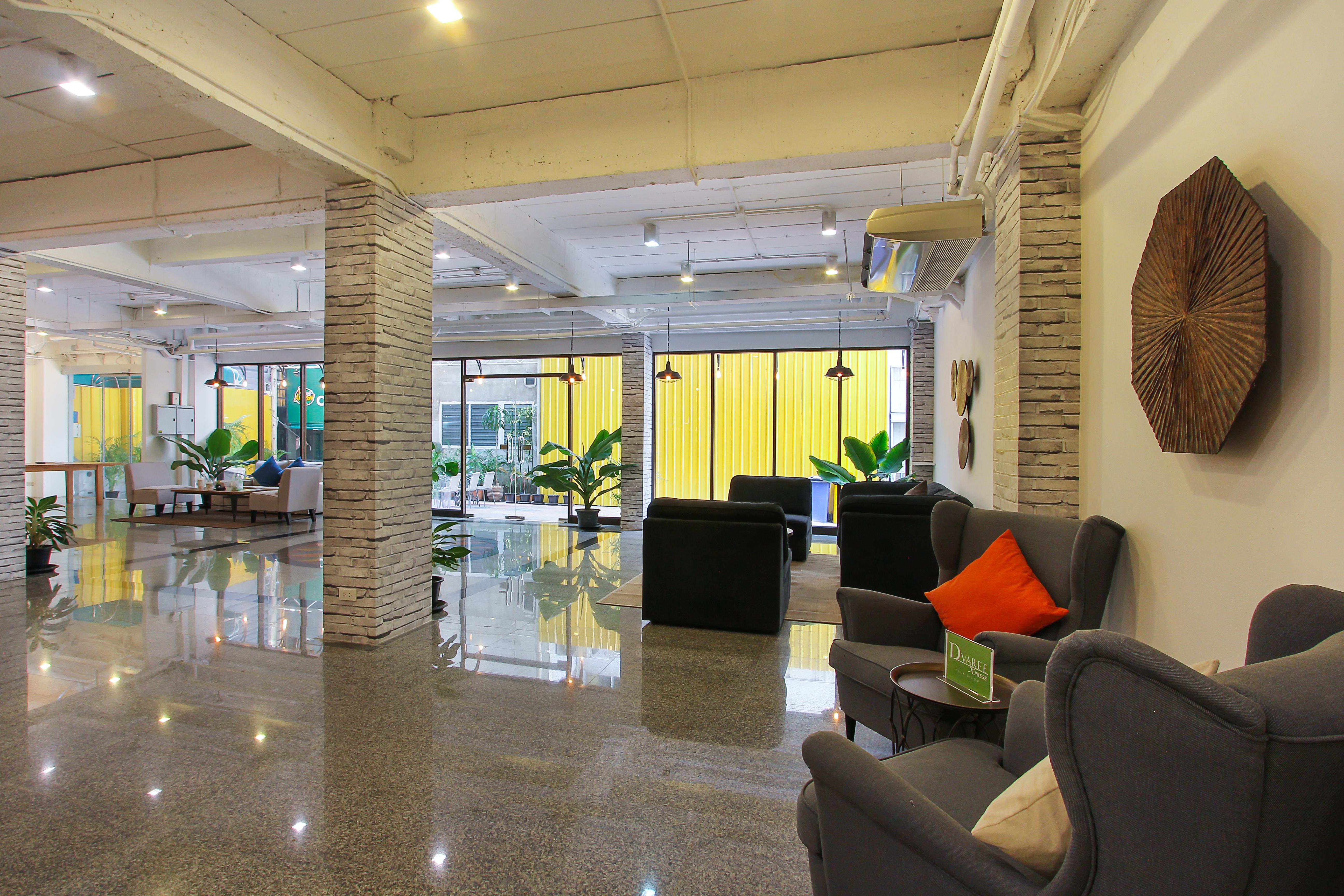 Hotel Pula Silom 3*