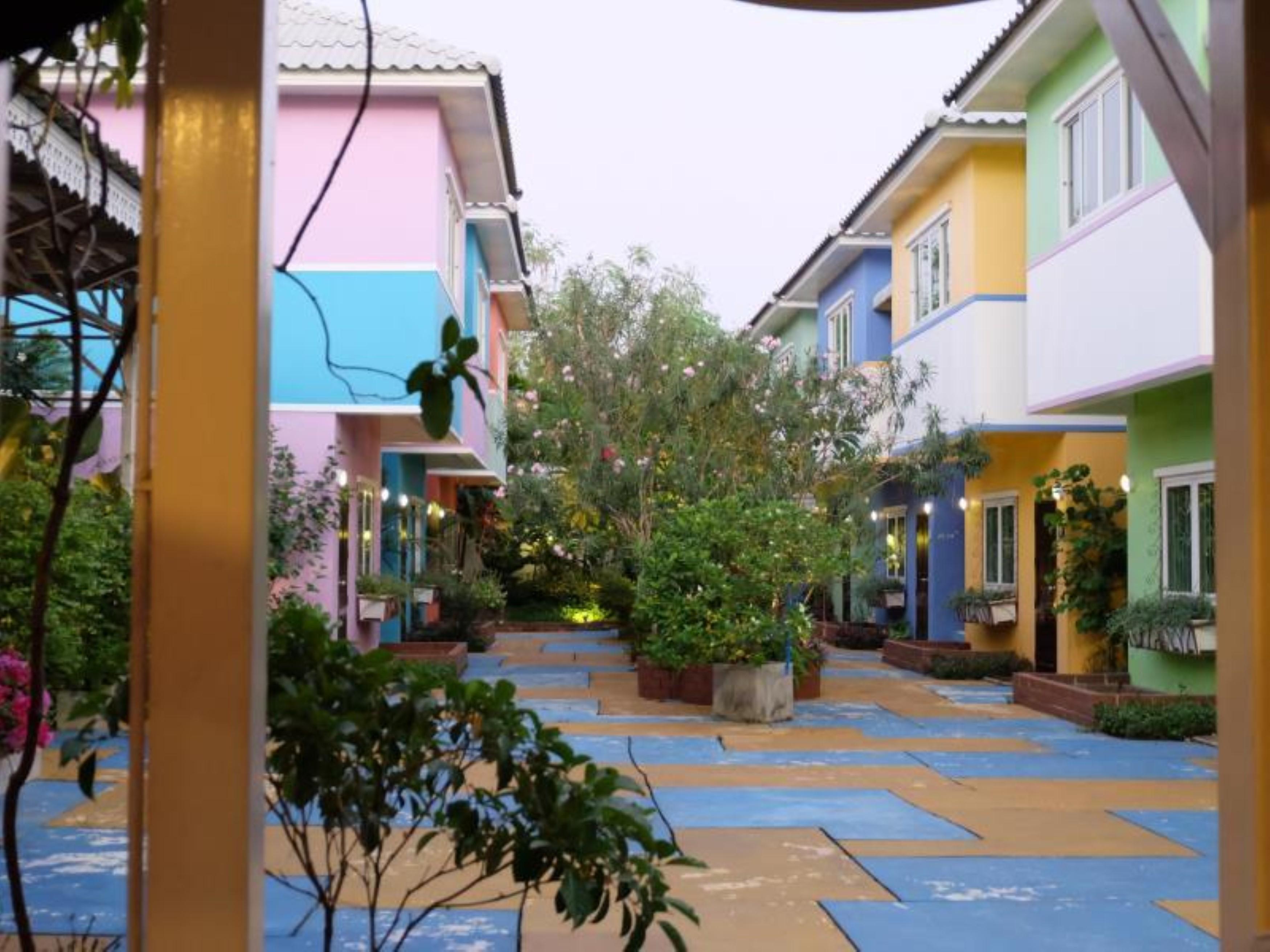 Issara House Hotel
