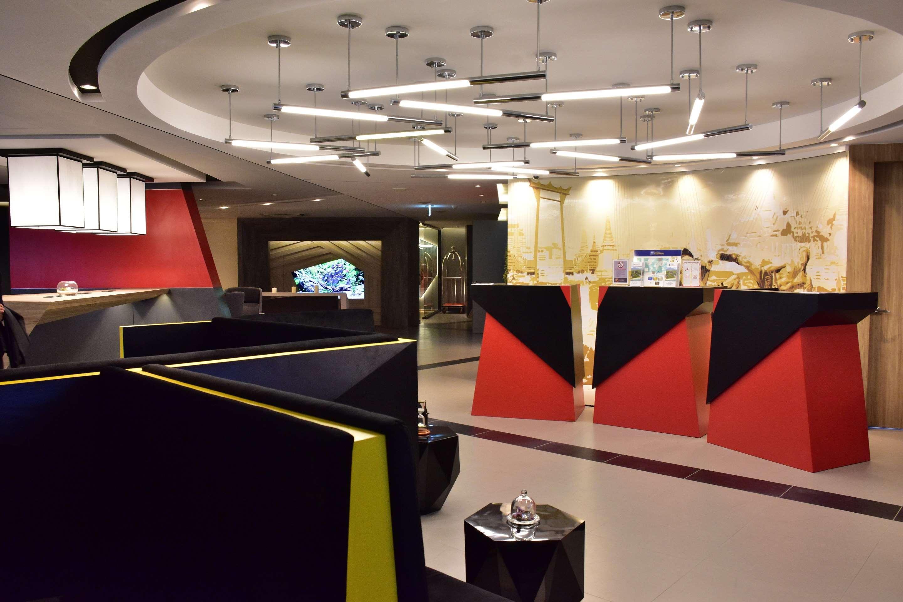 Vib Western Sanam Pao - Sha Hotel