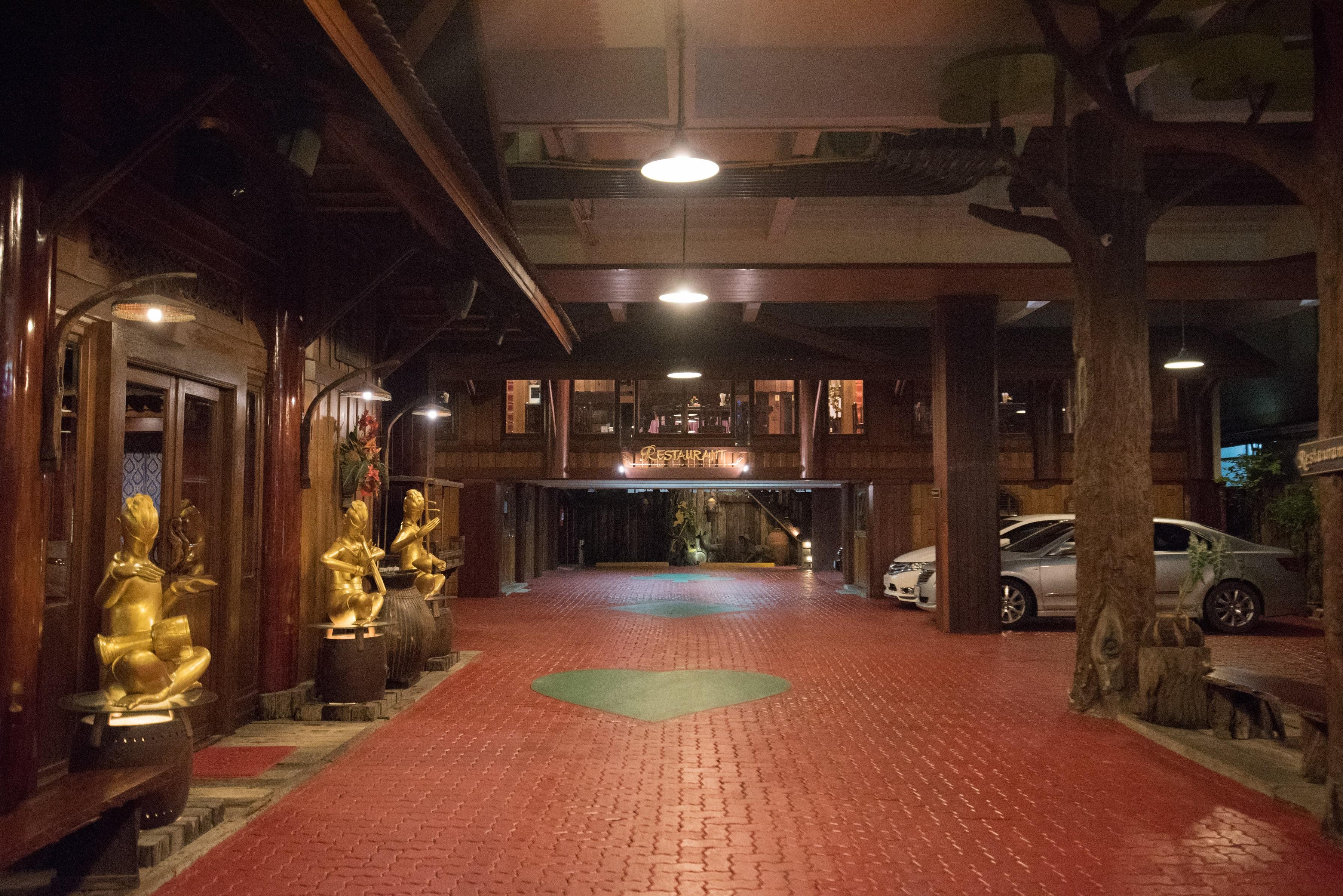 True Siam Phayathai Hotel