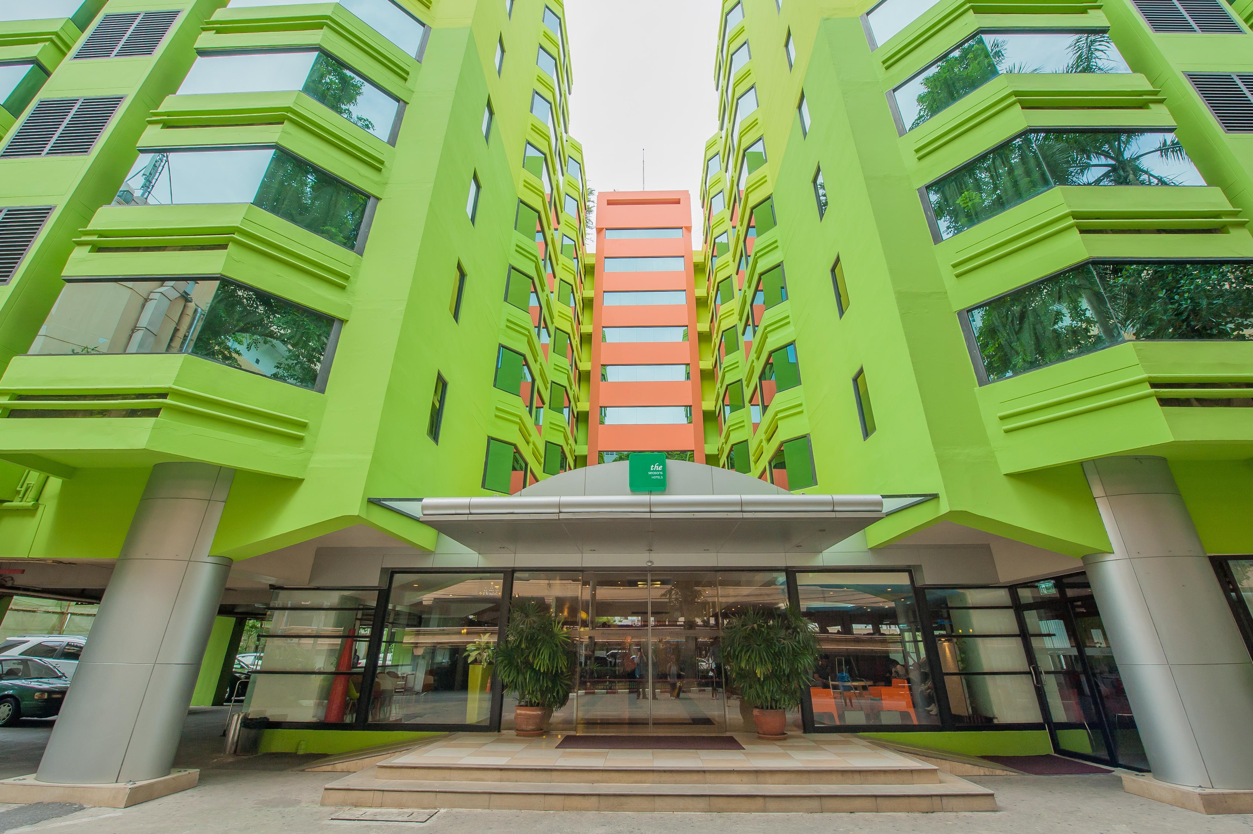 The Seasons Huamark Hotel Bangkok