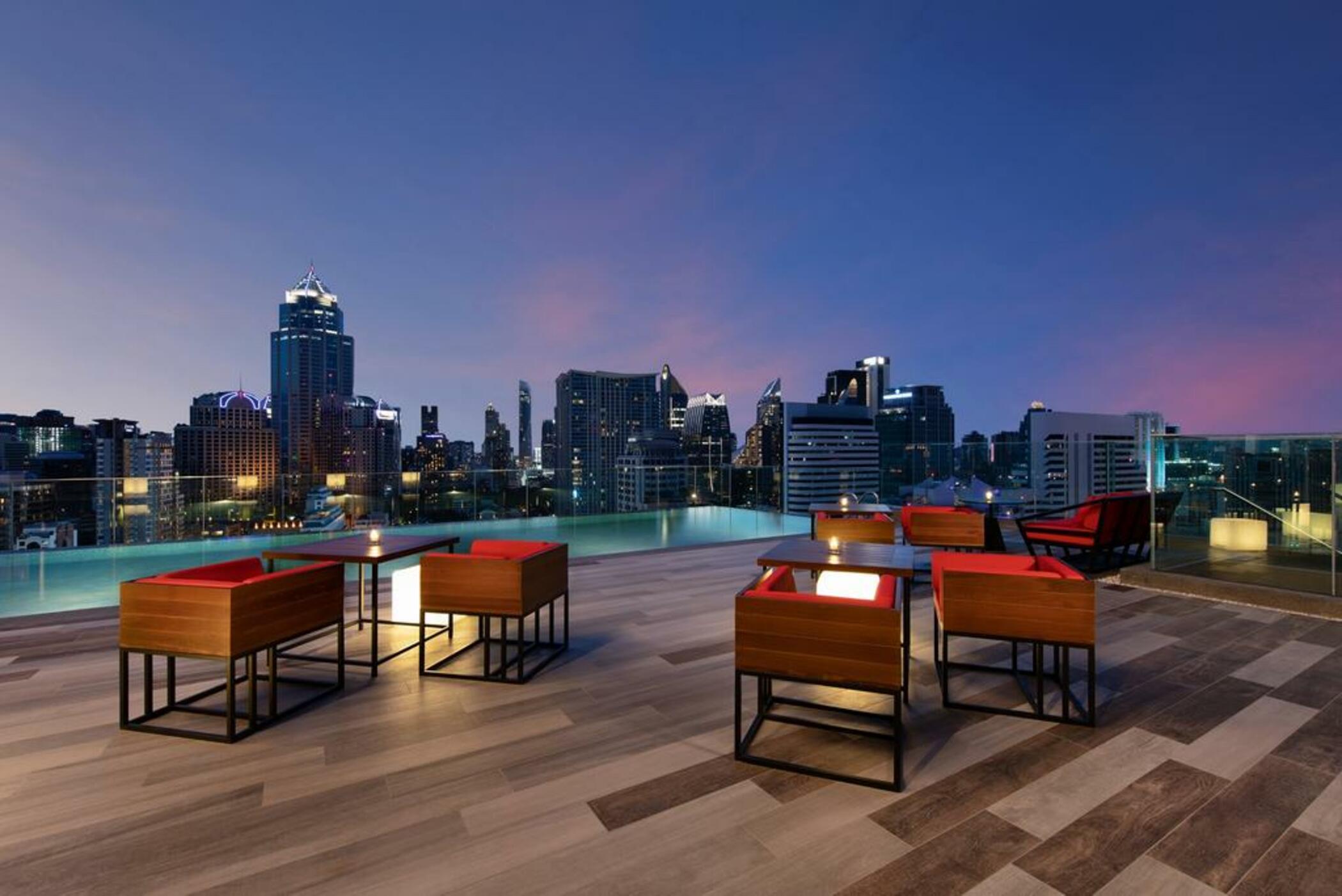 Novotel Sukhumvit 4 - Sha Extra Hotel 4*