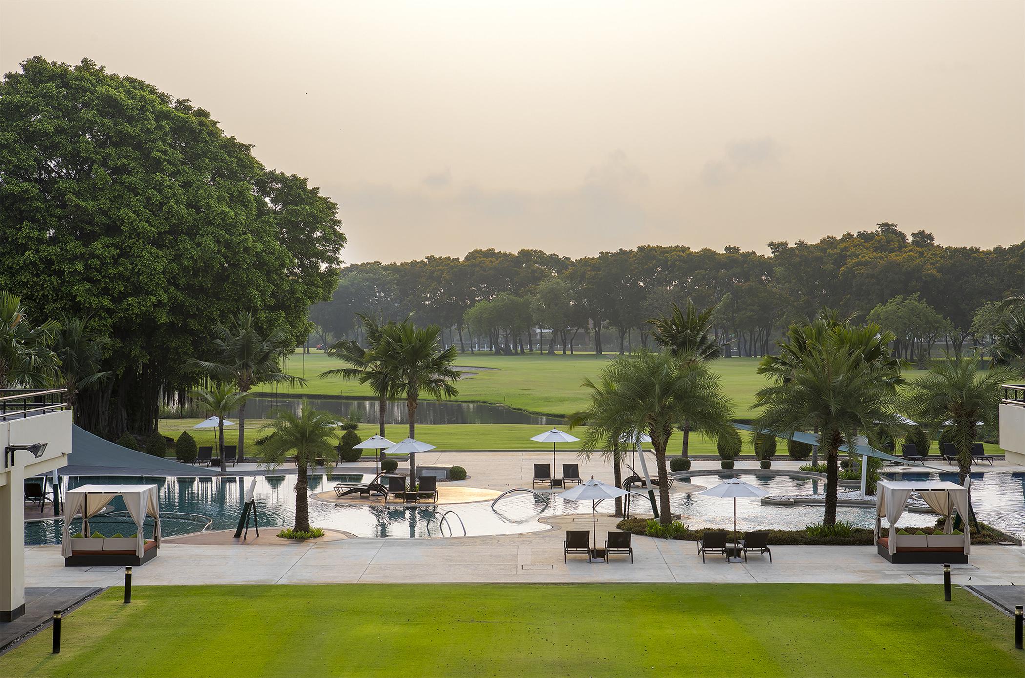 Eastin Thana Golf Resort