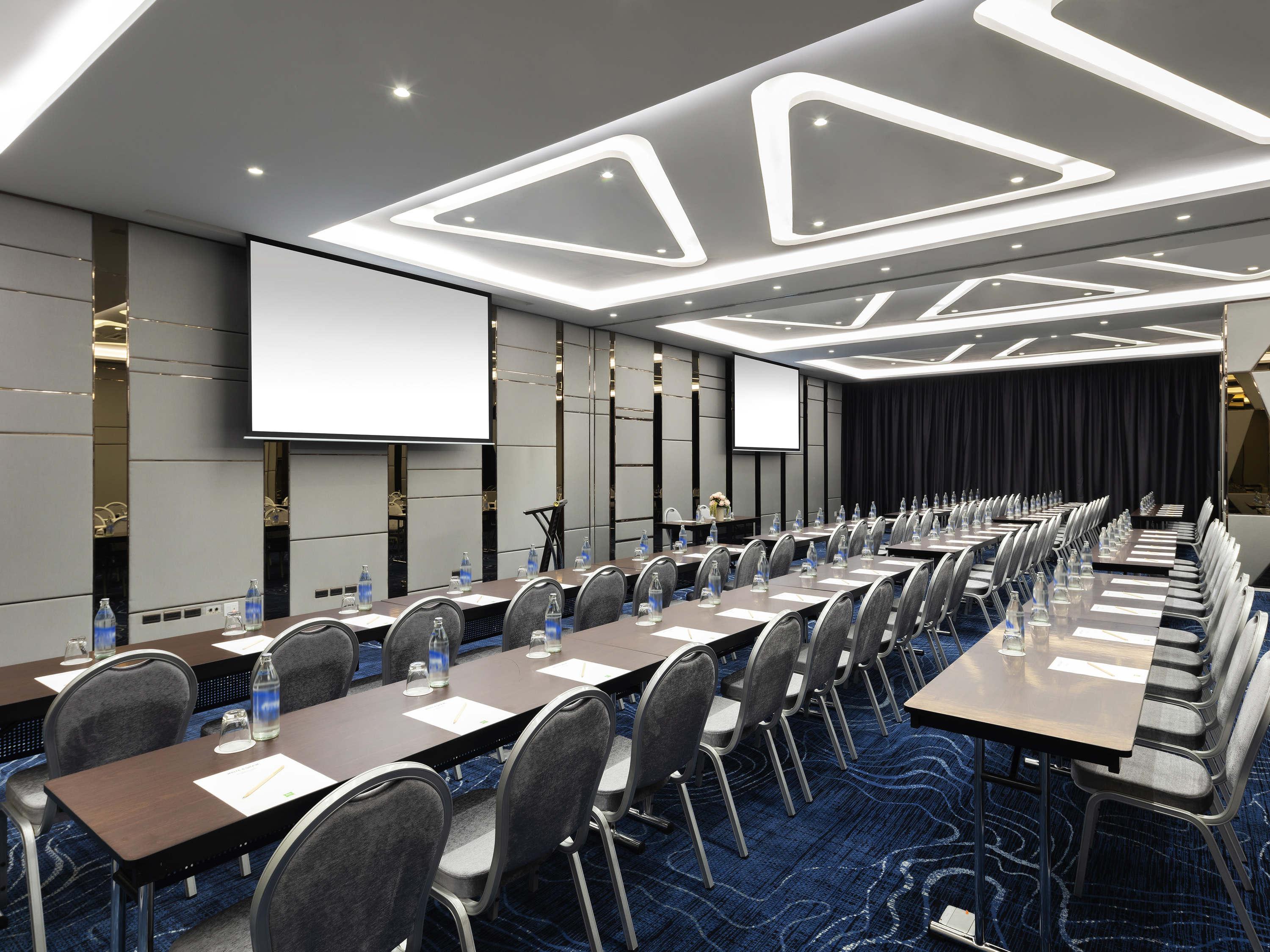 Ibis Styles Ratchada Hotel