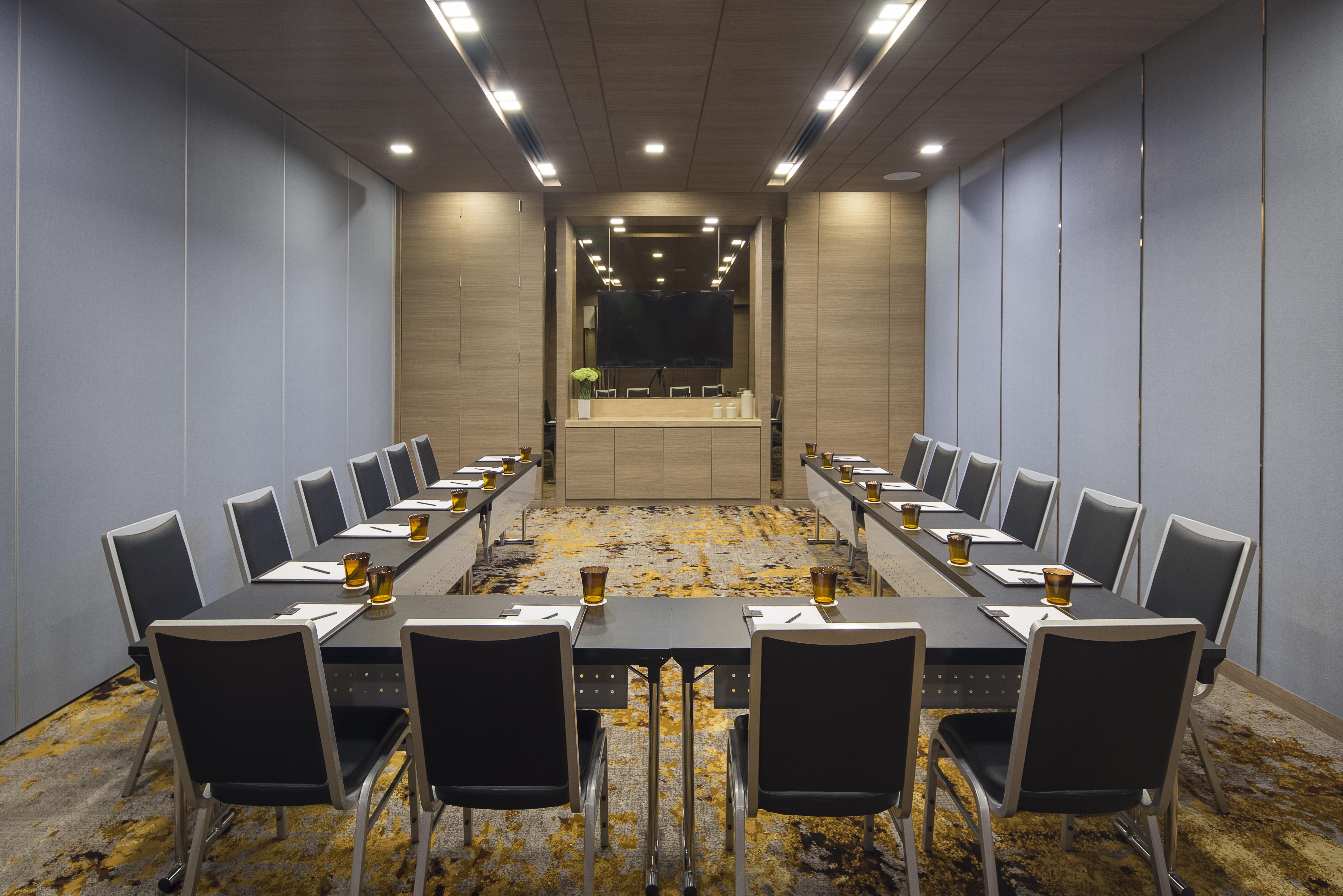 Solitaire Sukhumvit 11 Hotel Bangkok