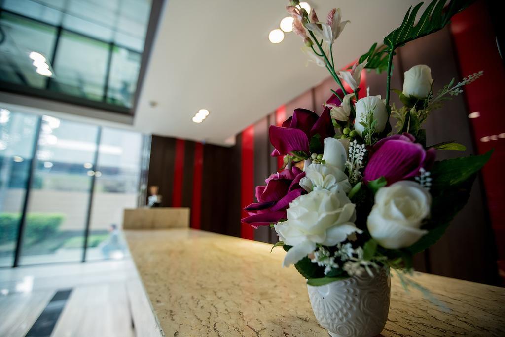 Ekamai By Aspira - Sha Certified Aparthotel 4*
