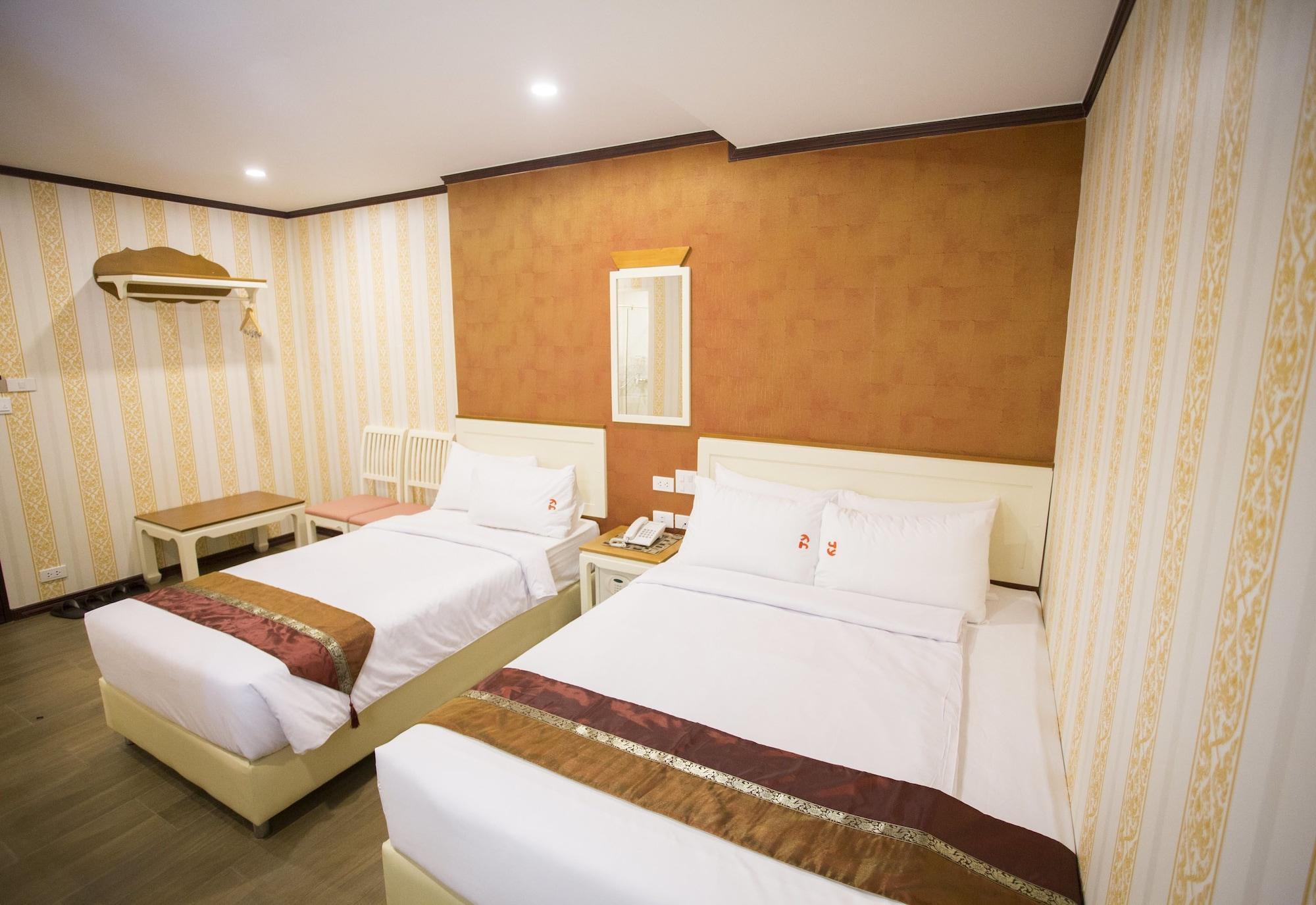J&y Latphrao 35 Hotel