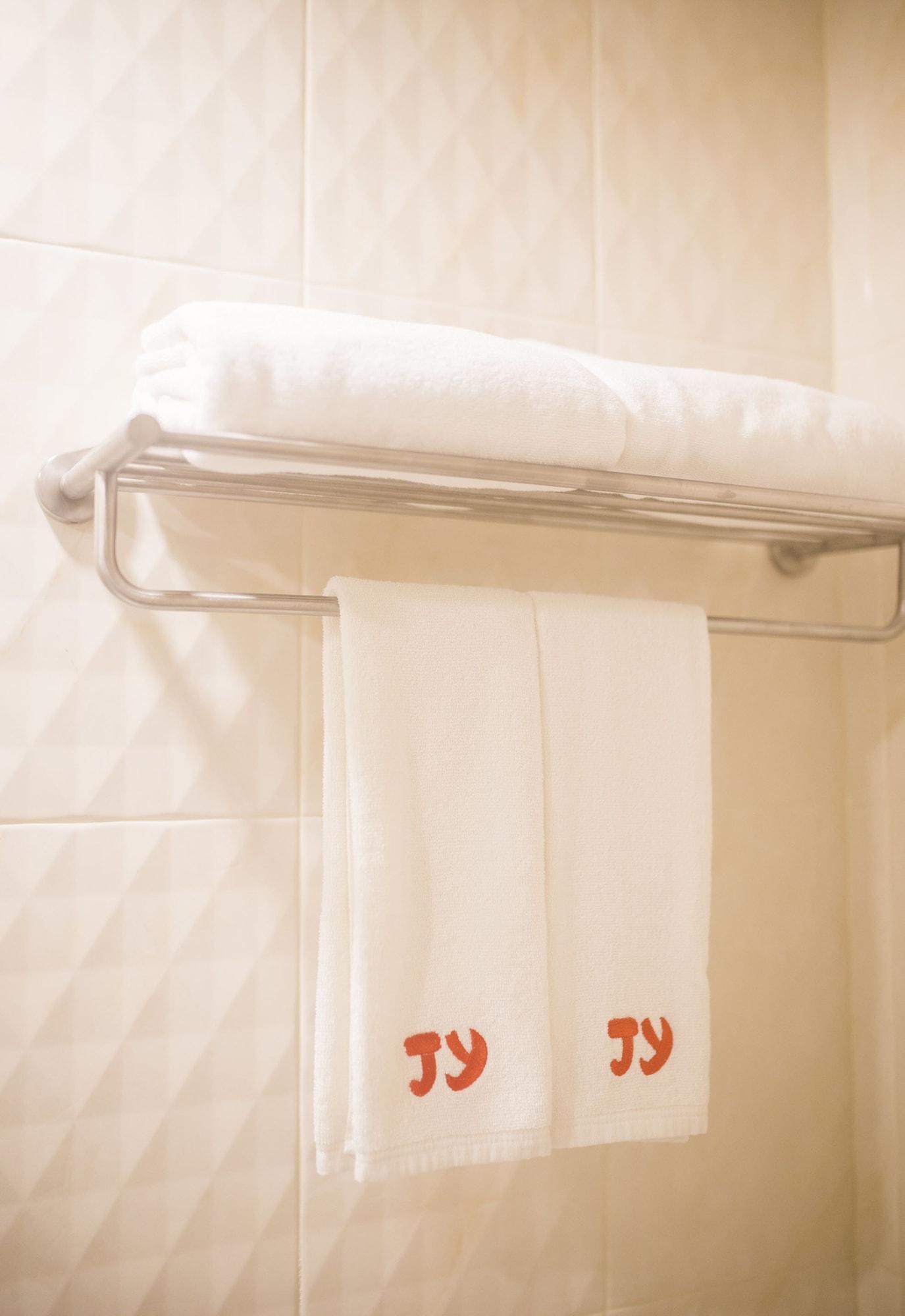 Hotel J&y Latphrao 35