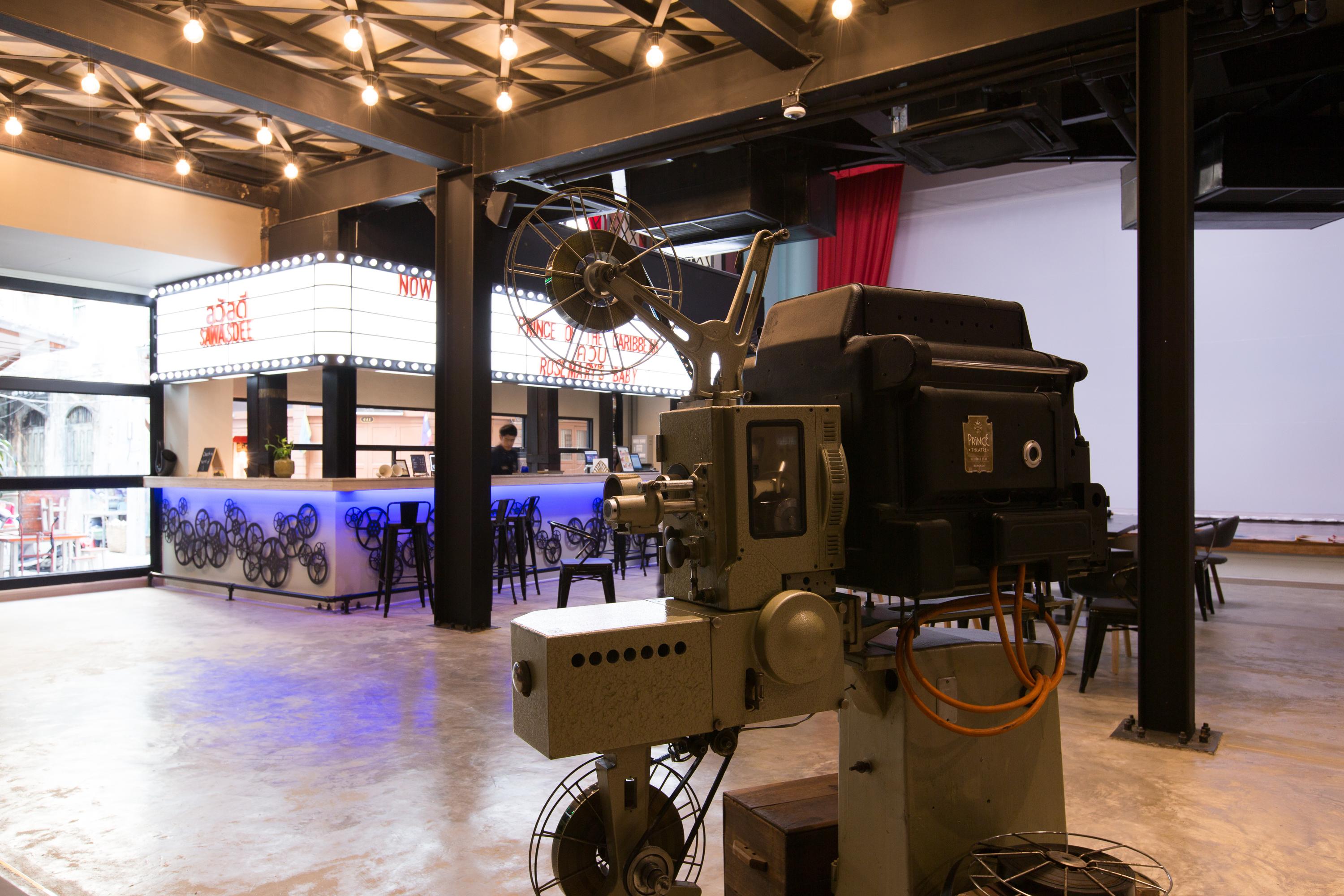 Theatre Heritage - Silom Hostel