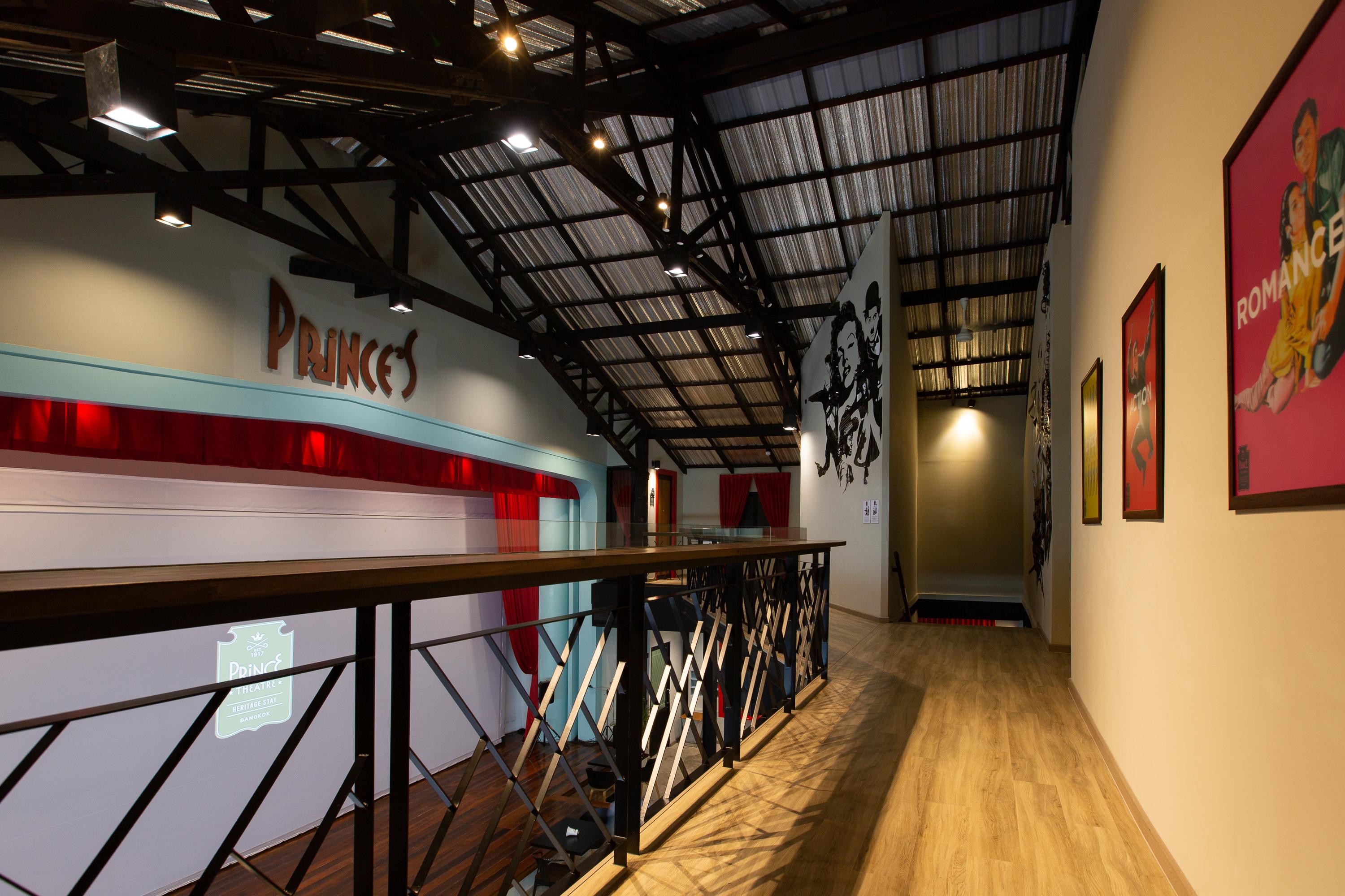 Hostel Theatre Heritage - Silom