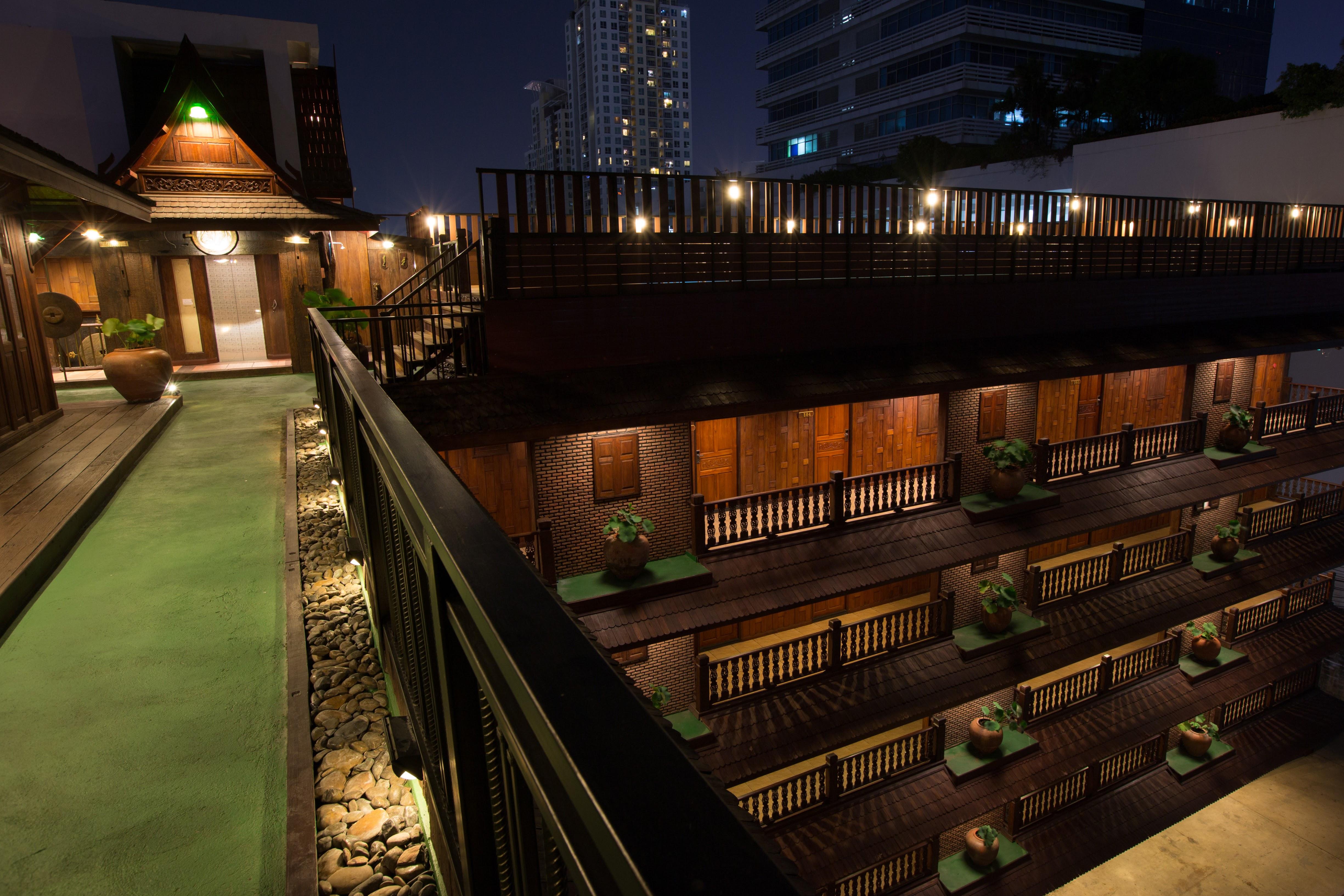 Hotel True Siam Rangnam 4*