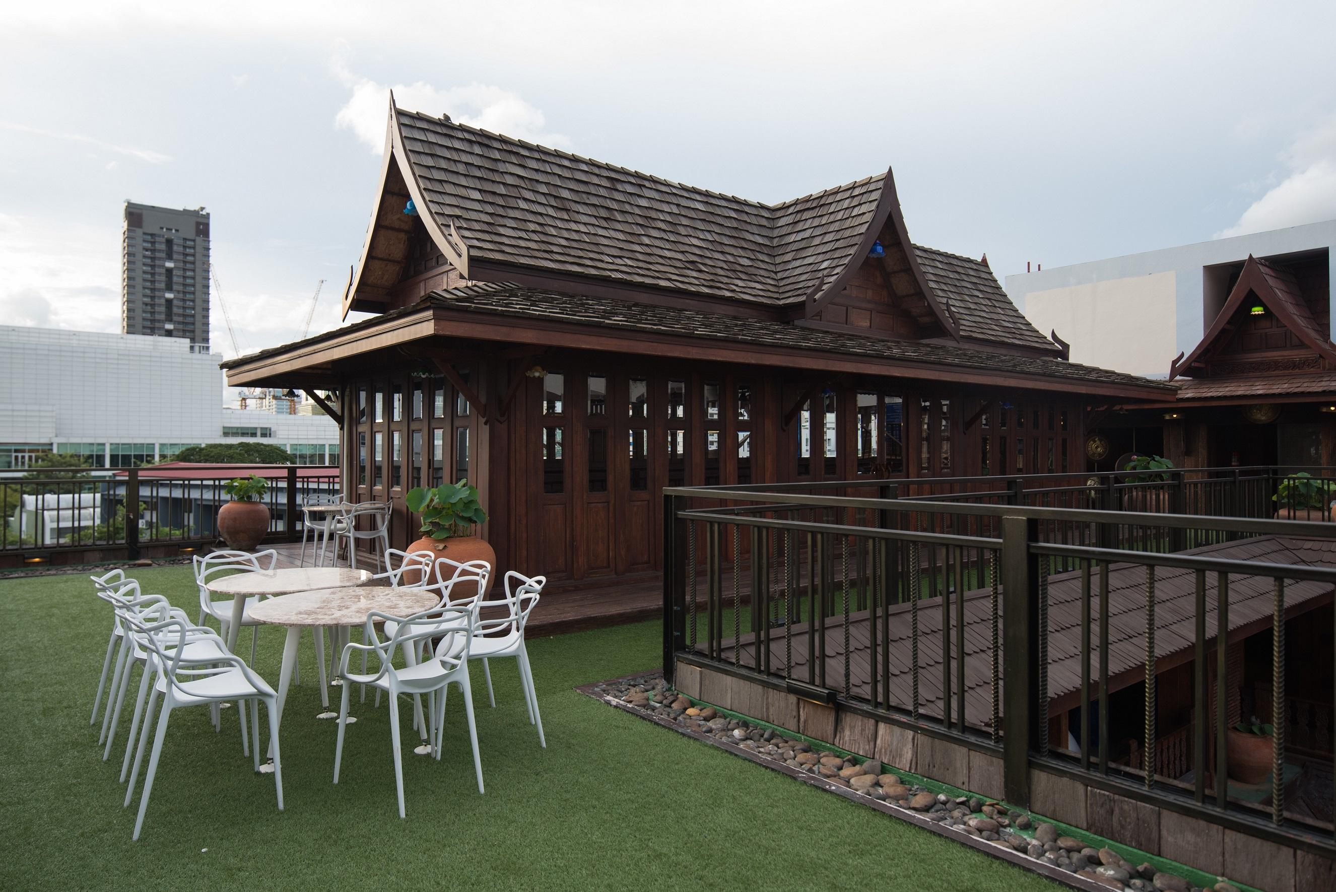 Hotel True Siam Rangnam 4*