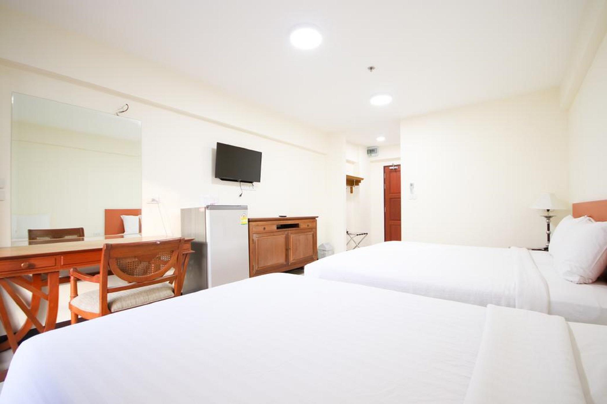 Hotel White House Bizotel