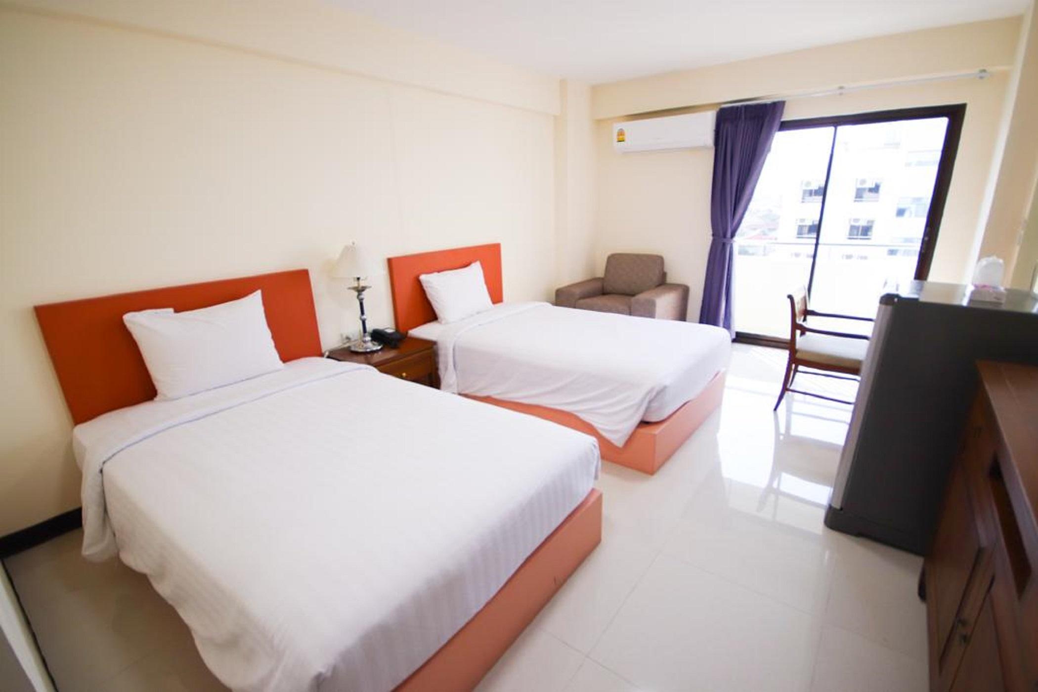 White House Bizotel Hotel 2*