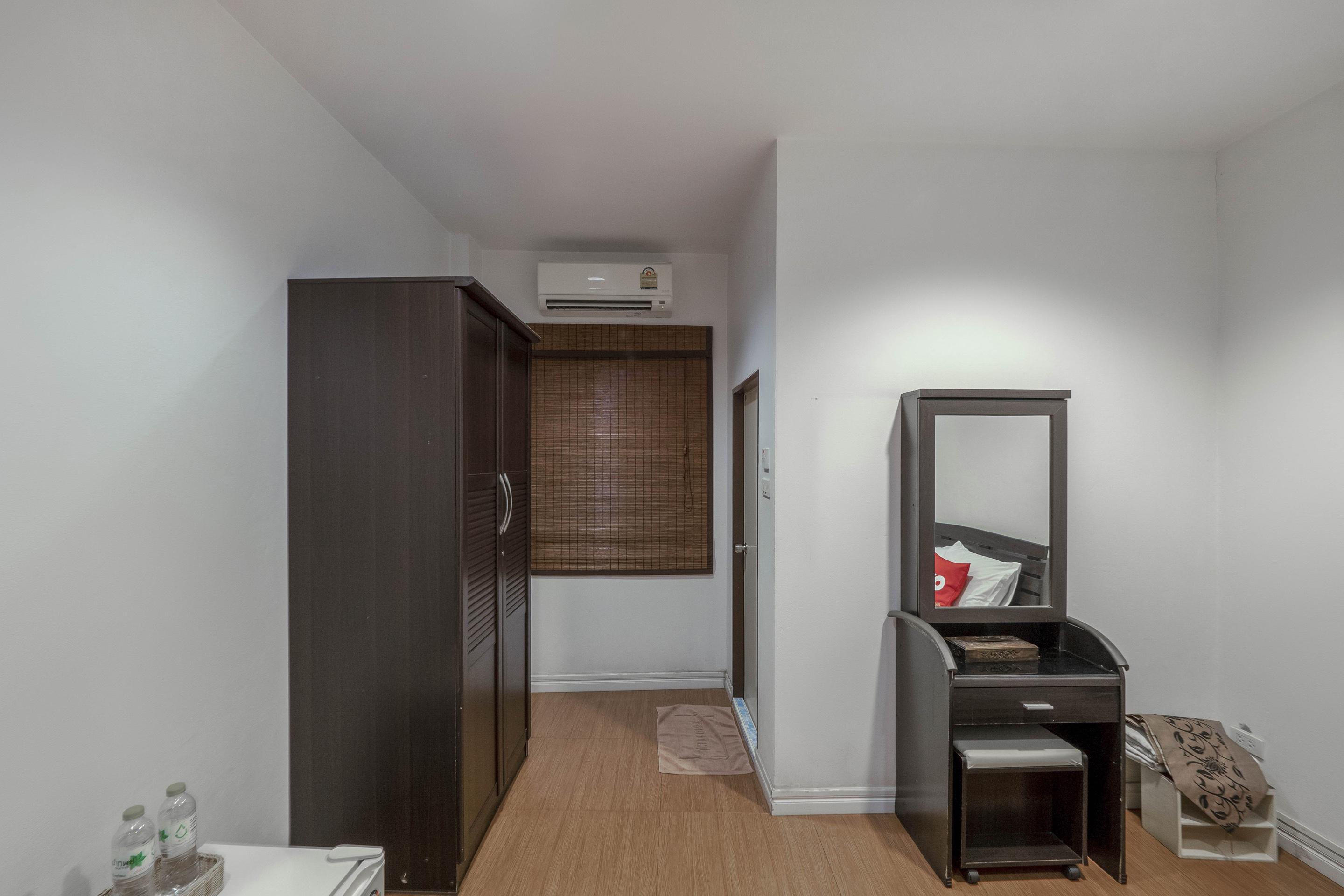 Hotel Oyo 1089 Baan Boran 2*