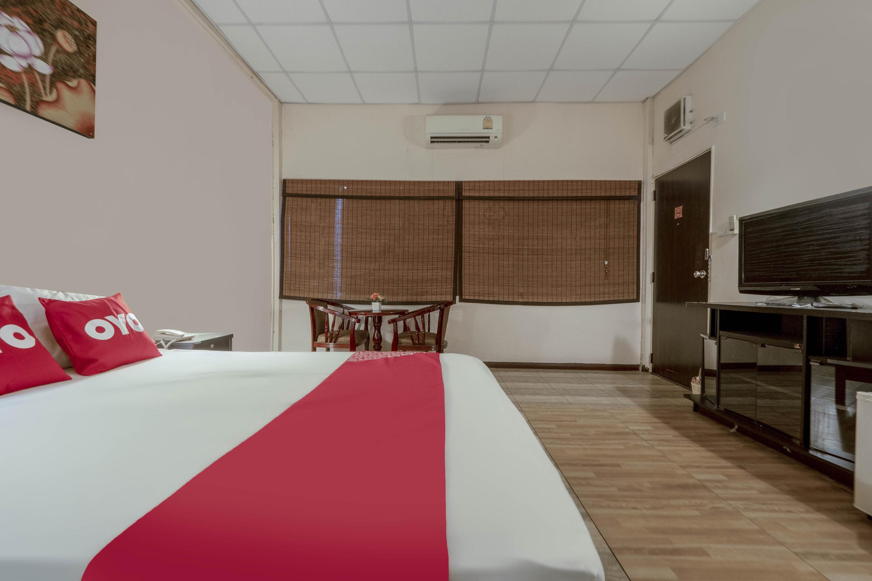 Oyo 1089 Baan Boran Hotel Bangkok