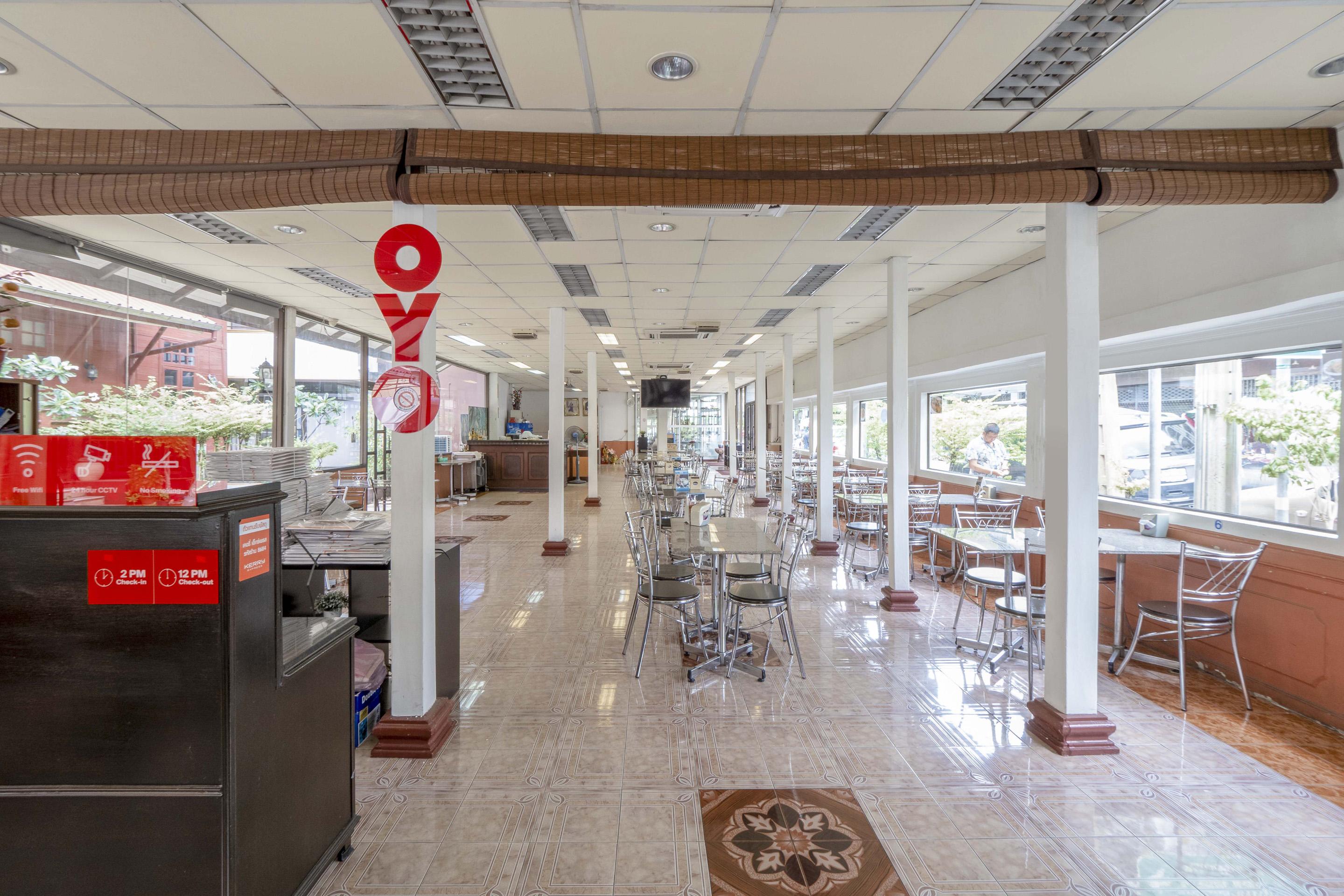 Oyo 1089 Baan Boran Hotel 2*