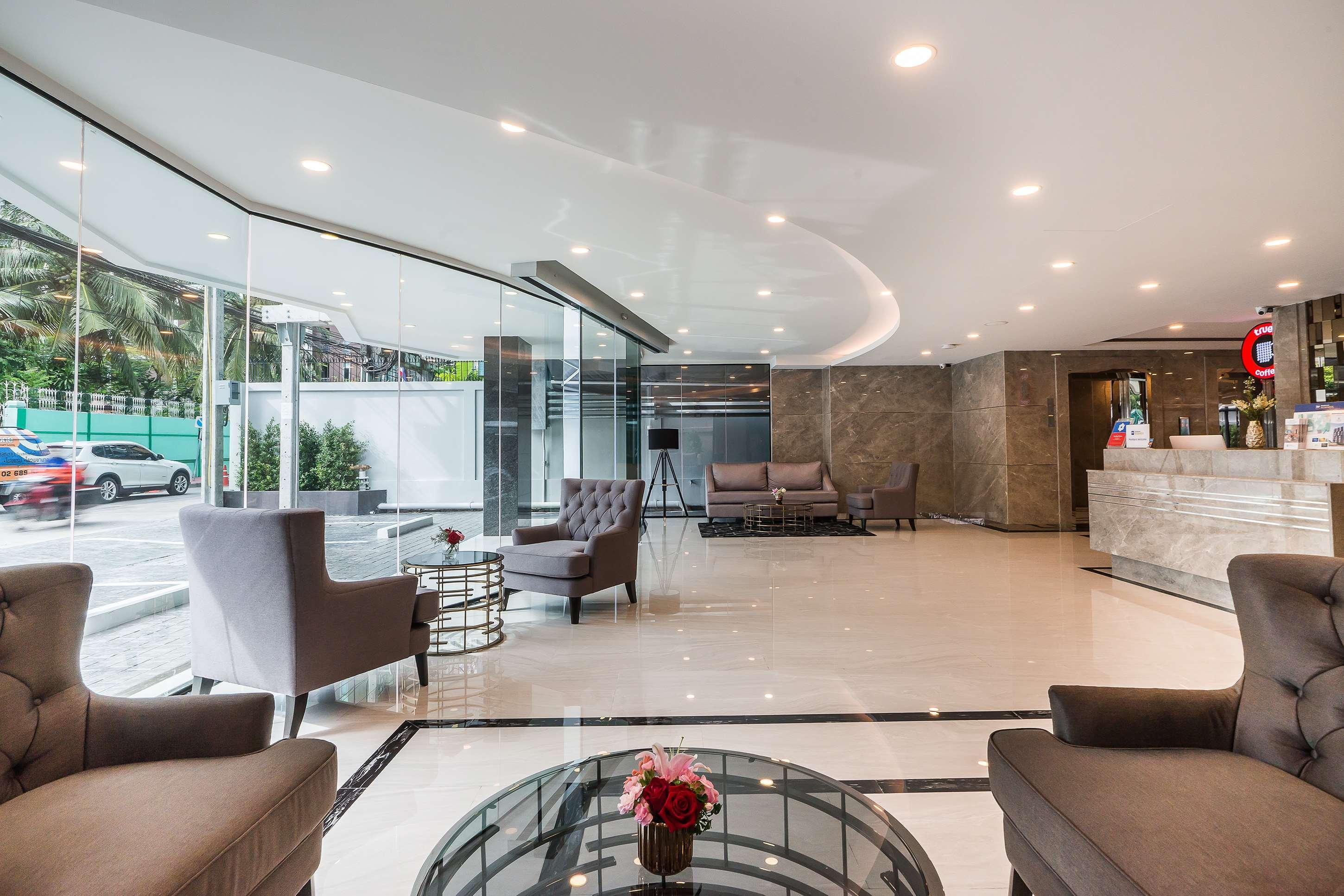 Hotel Surestay By Western Sukhumvit 2 Banguecoque
