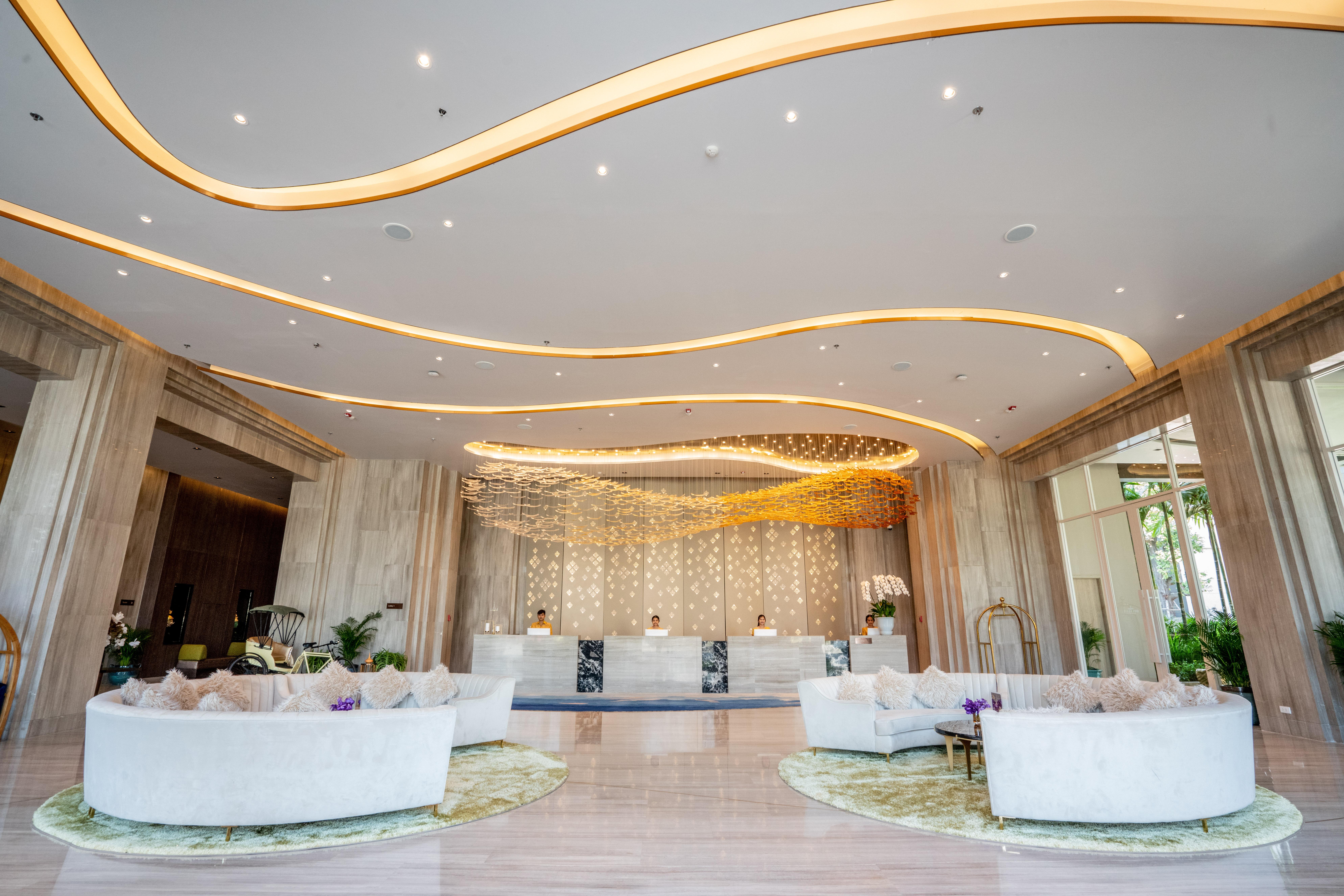 Divalux & Bangkok, Suvarnabhumi Airport-free Shuttle Hotel