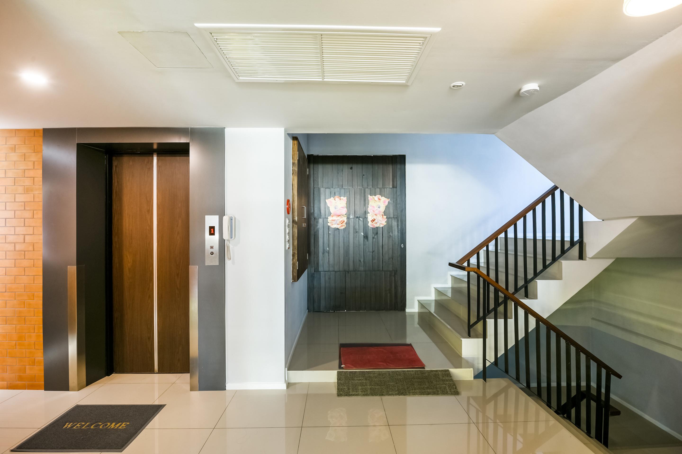 Vaccinated Staff - Oyo 137 Kitzio House Hotel 3*