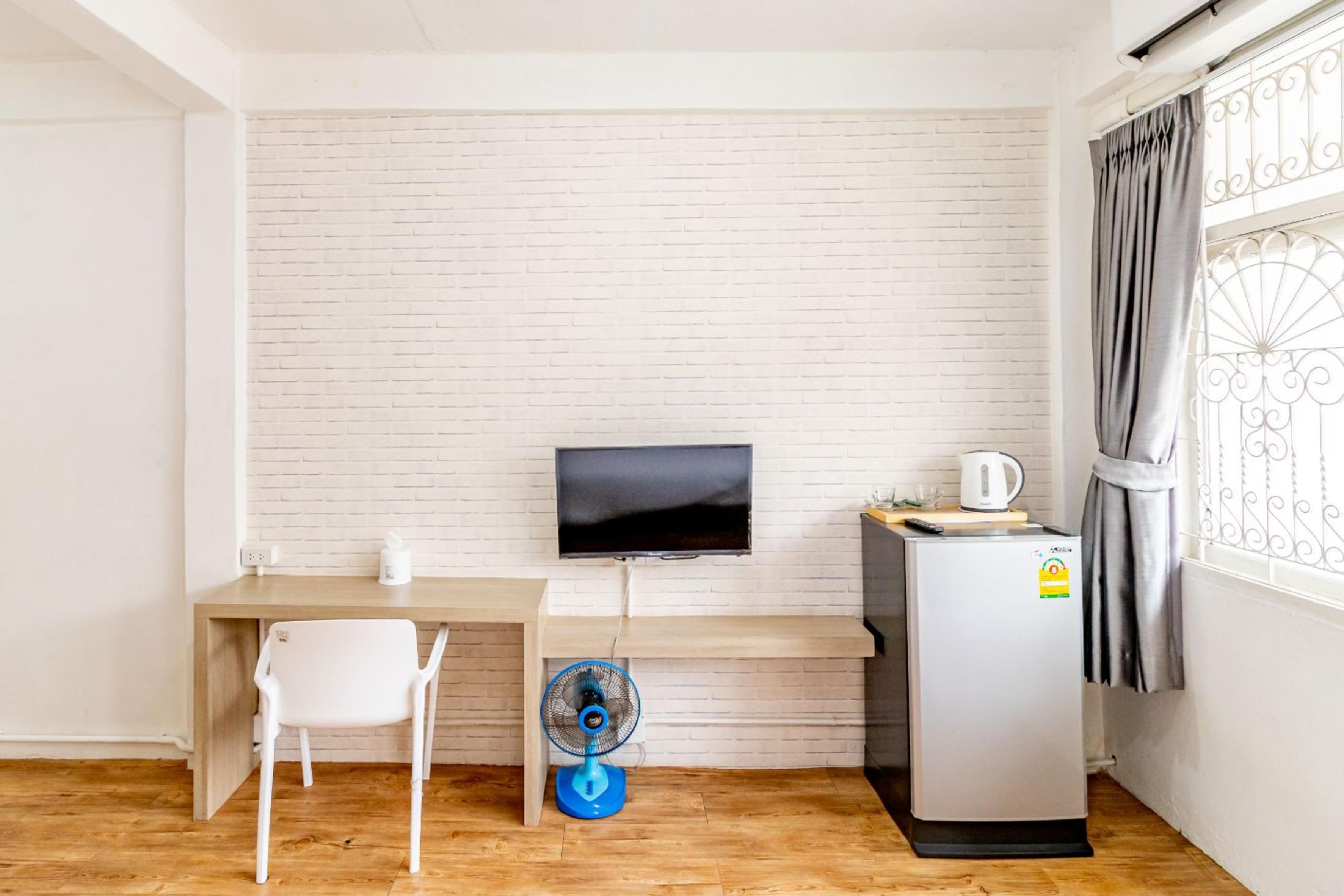 Apartment Ze Bang Aor Station
