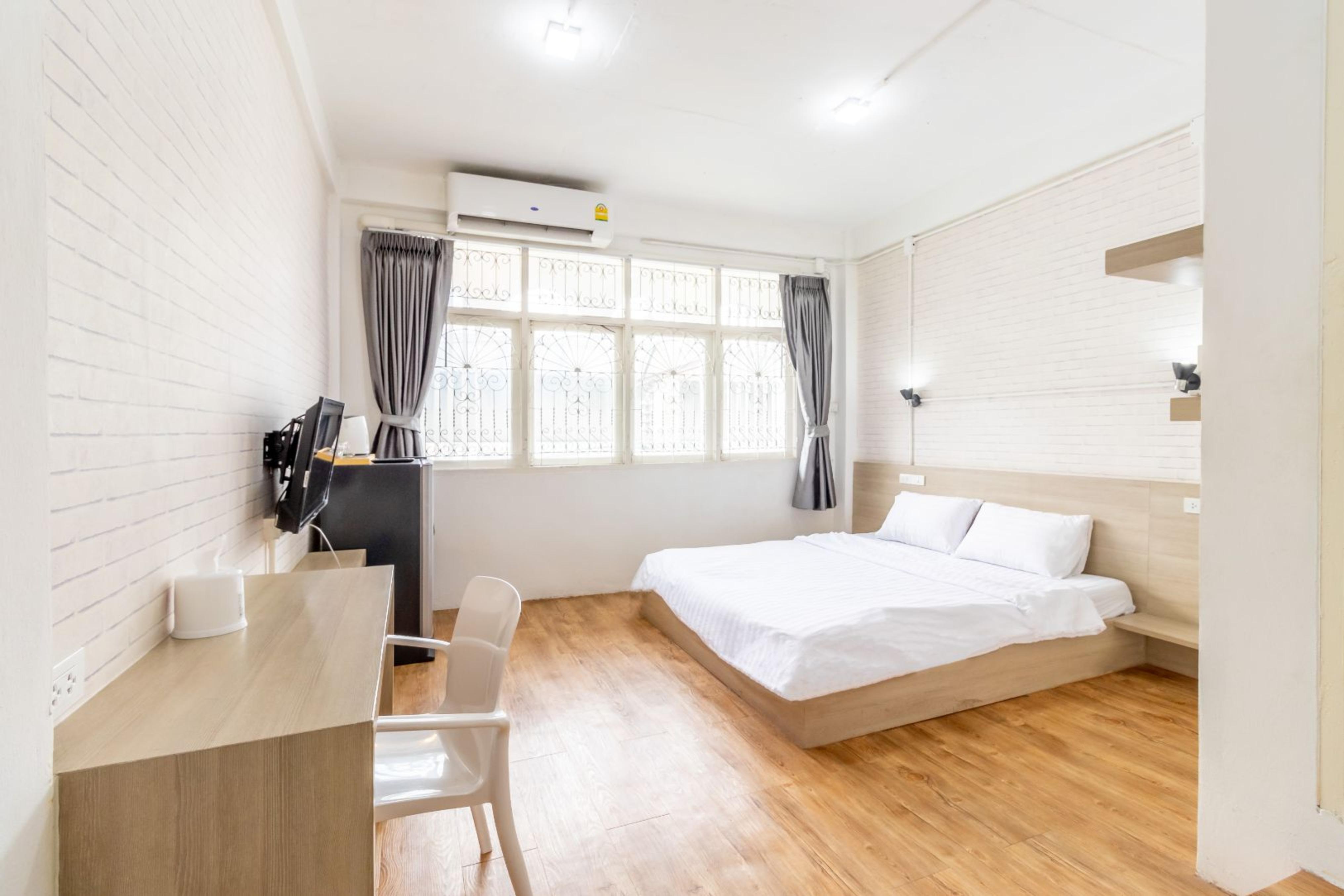 Apartment Ze Bang Aor Station *