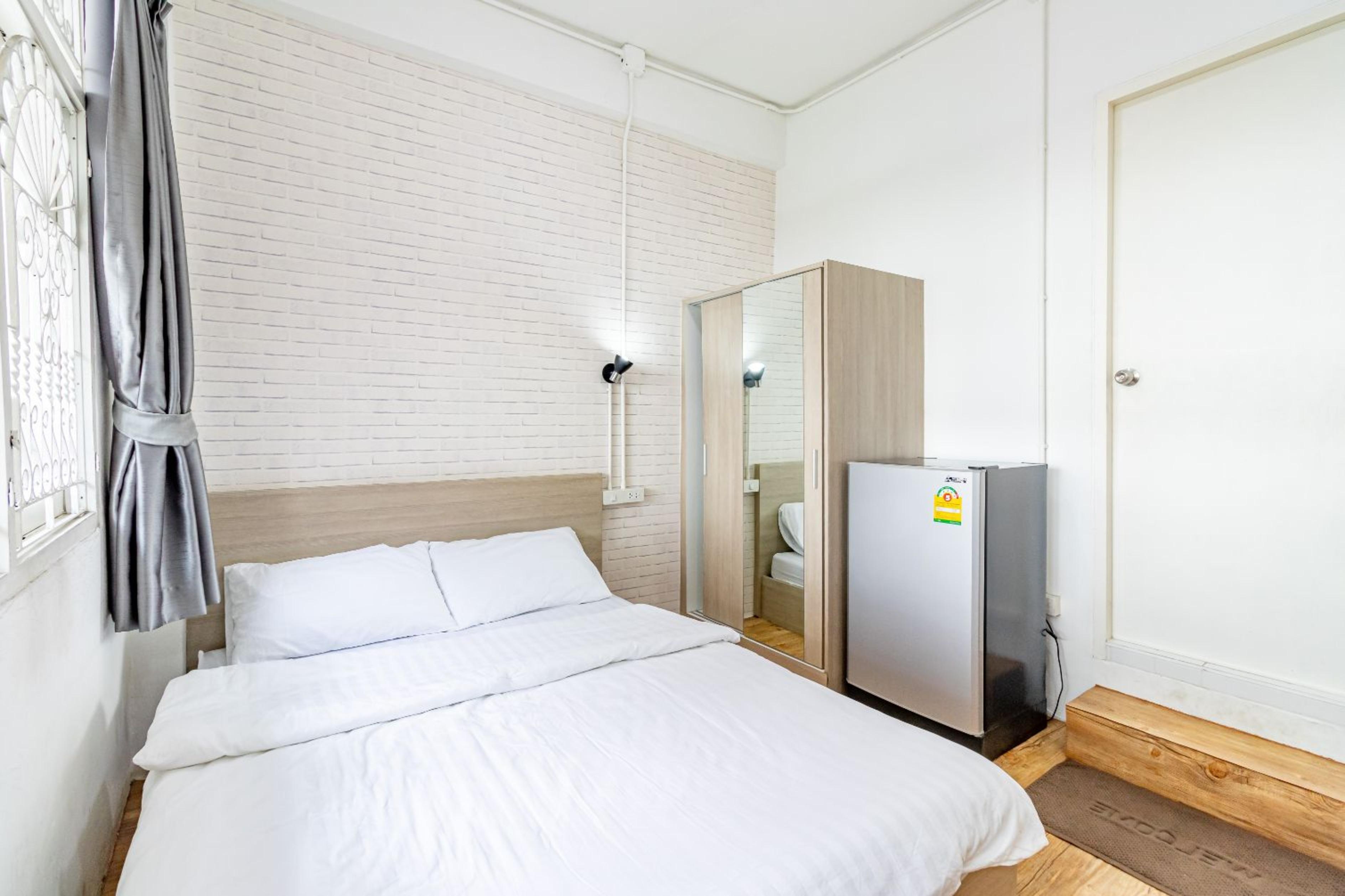 Ze Bang Aor Station Apartment *