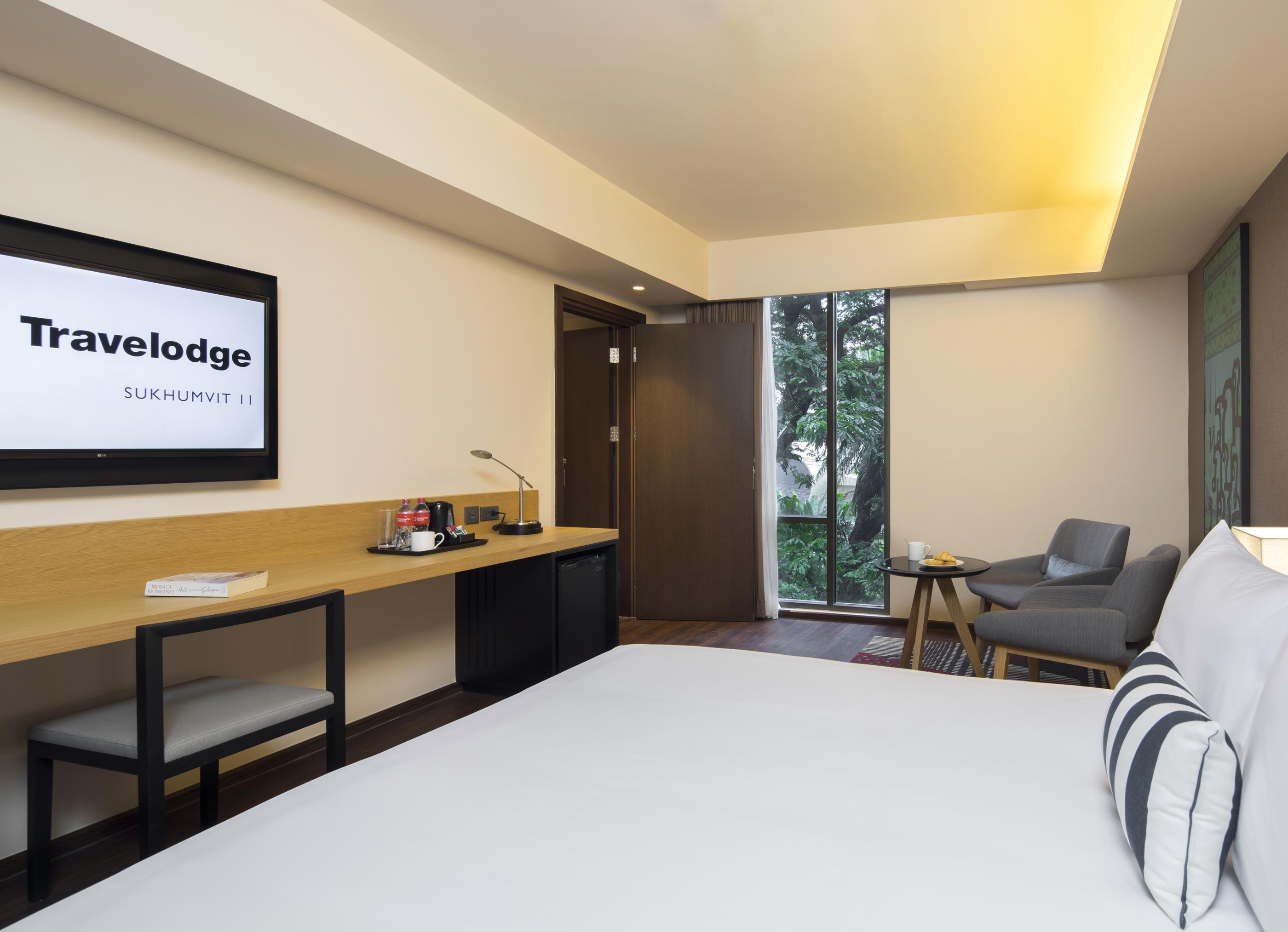 Travelodge Sukhumvit 11 Hotel