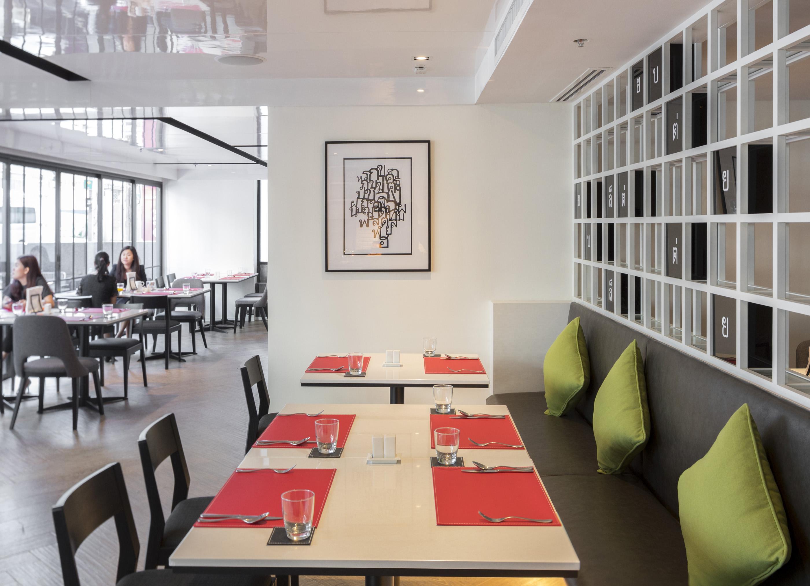 Travelodge Sukhumvit 11 Hotel