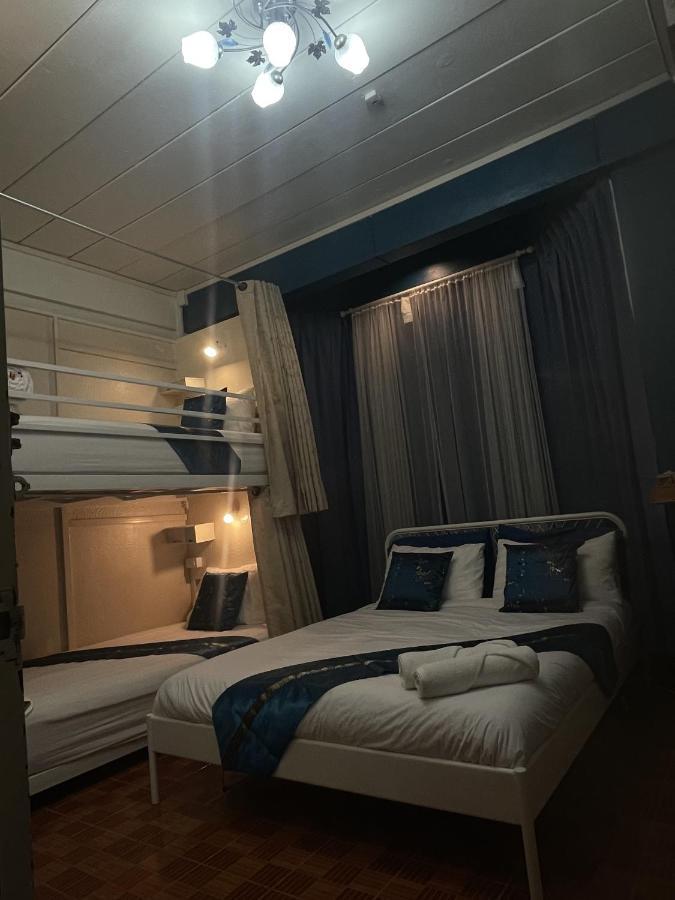 Hotel Acozyposhtel 4*