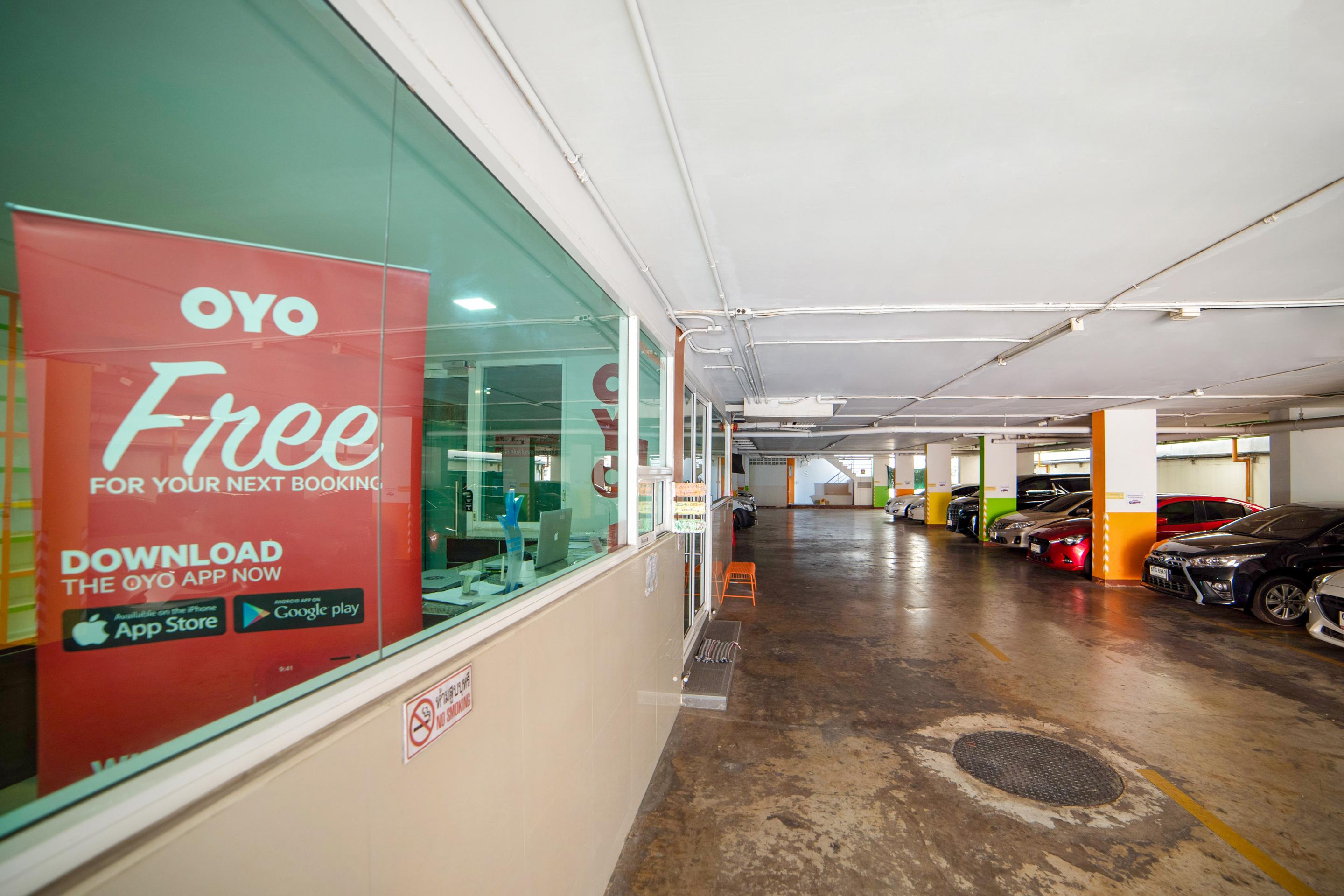 Oyo 460 Int Place Hotel Bangkok
