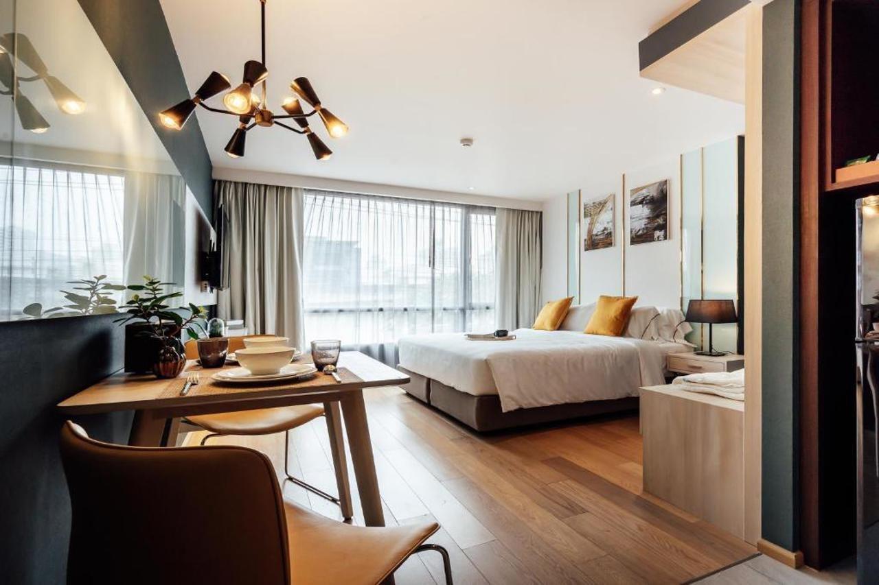 Montana & 4* Bangkok
