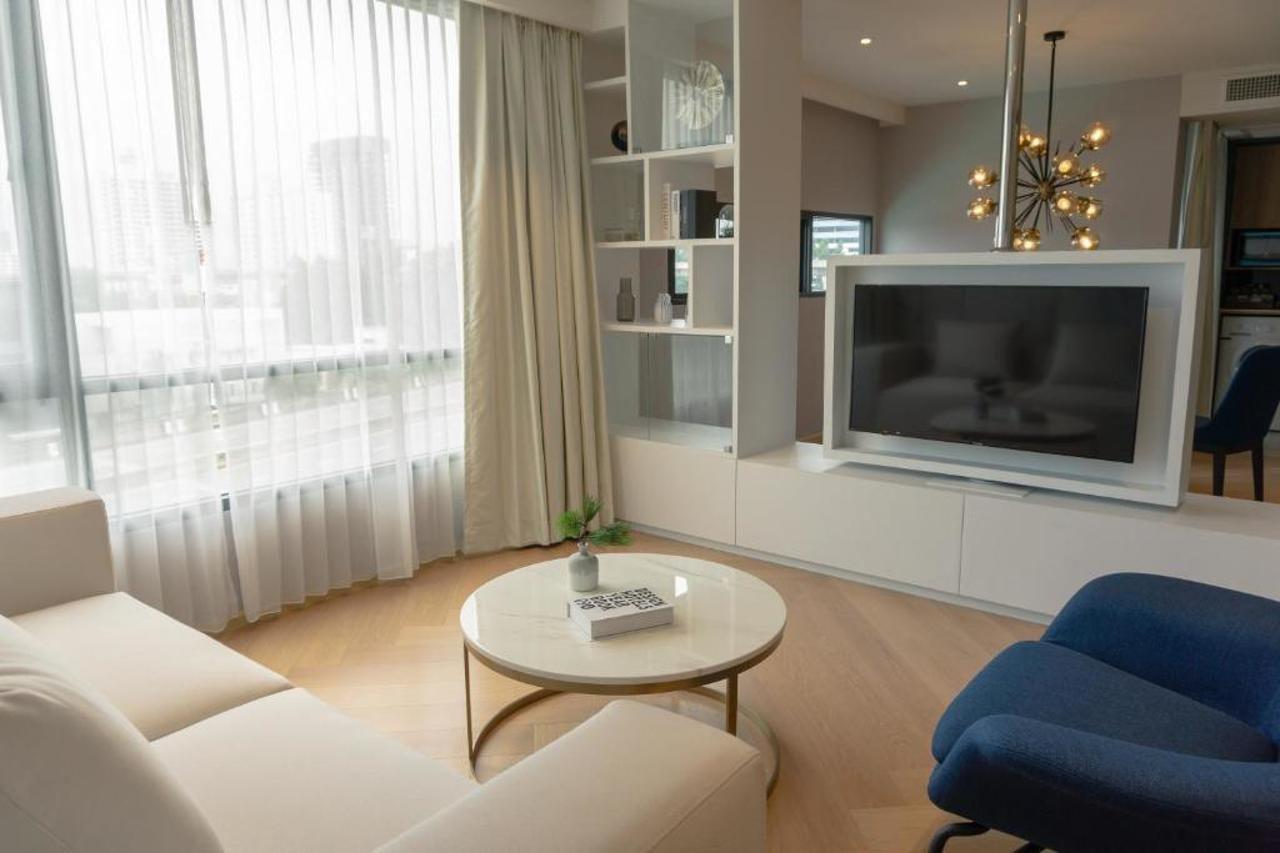 Montana & 4* Bangkok