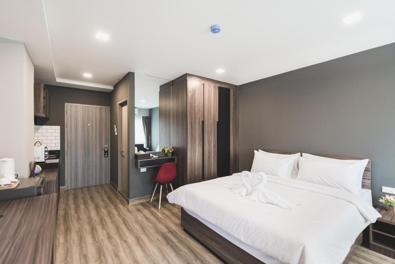W2 Aparthotel