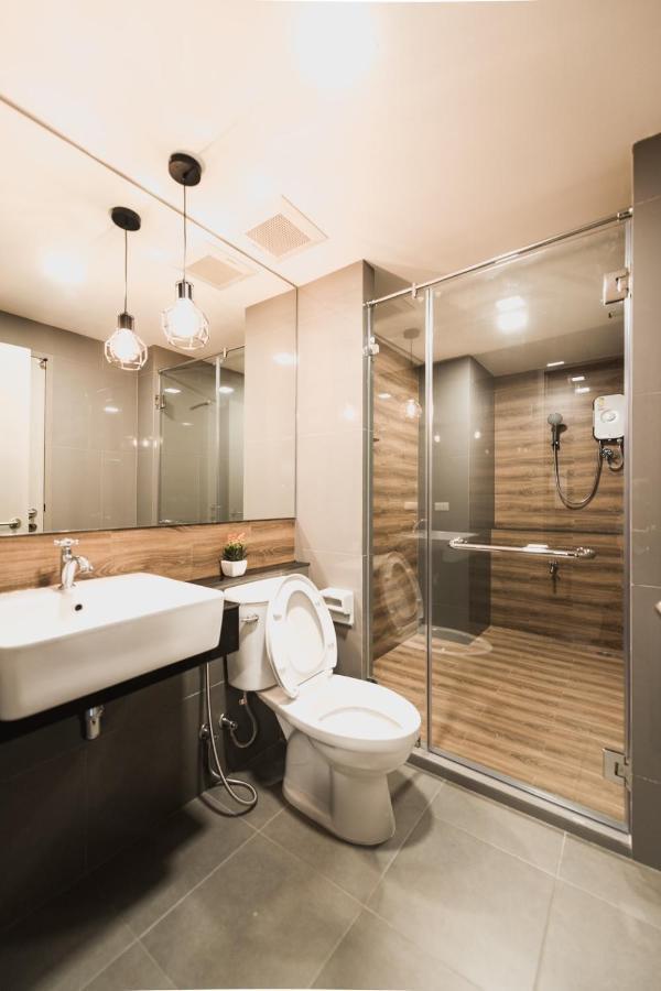 W2 Aparthotel *