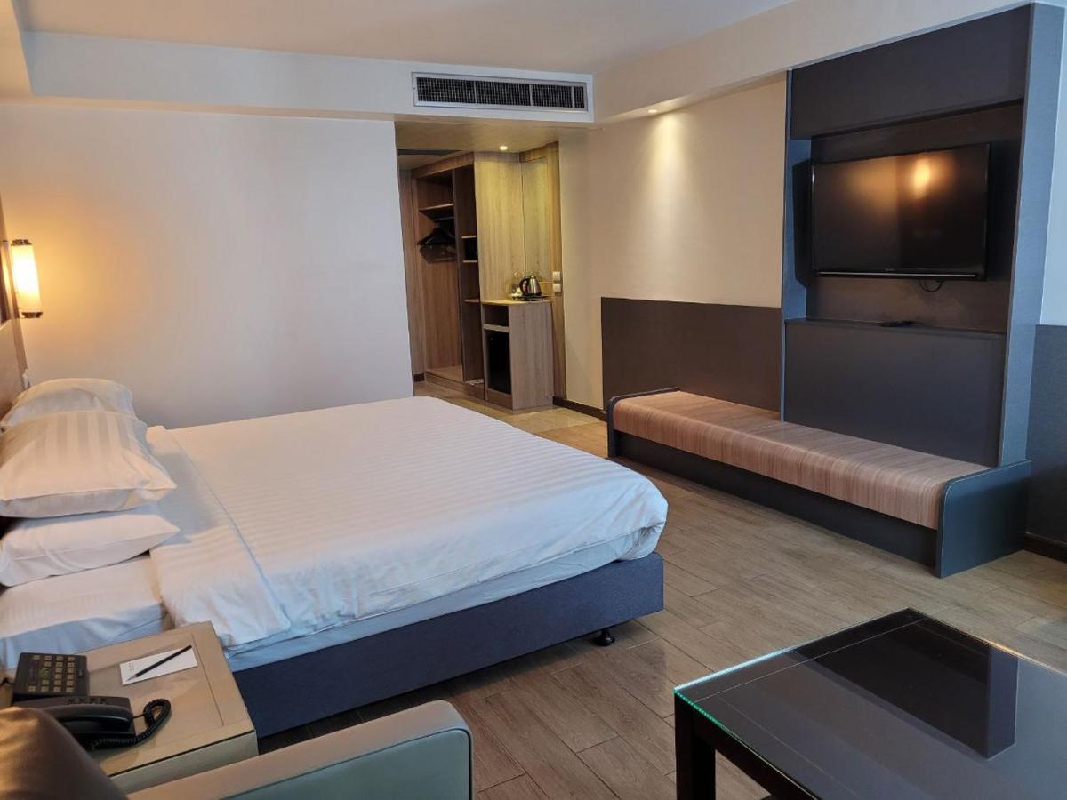 Hotel Dynasty Grande 4*