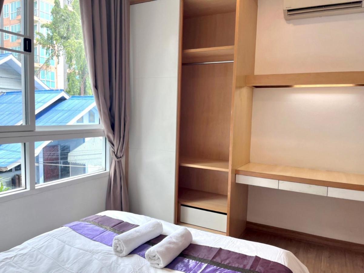 8 * Bangkok