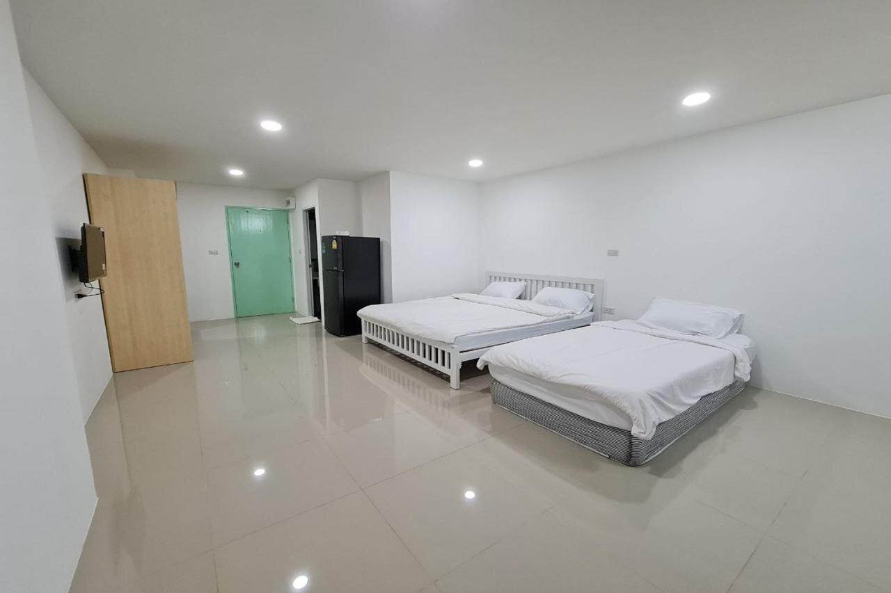 The Living Block Hostel Bangkok